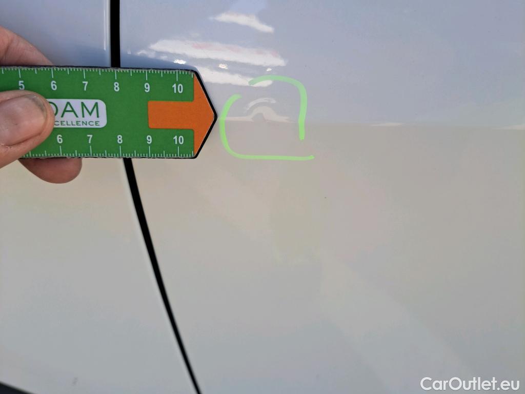  KIA  Sportage KIA  / 2022 / 5P / todoterreno 1.6 T-GDi HEV 171kW (230CV) Drive 4X2 #36