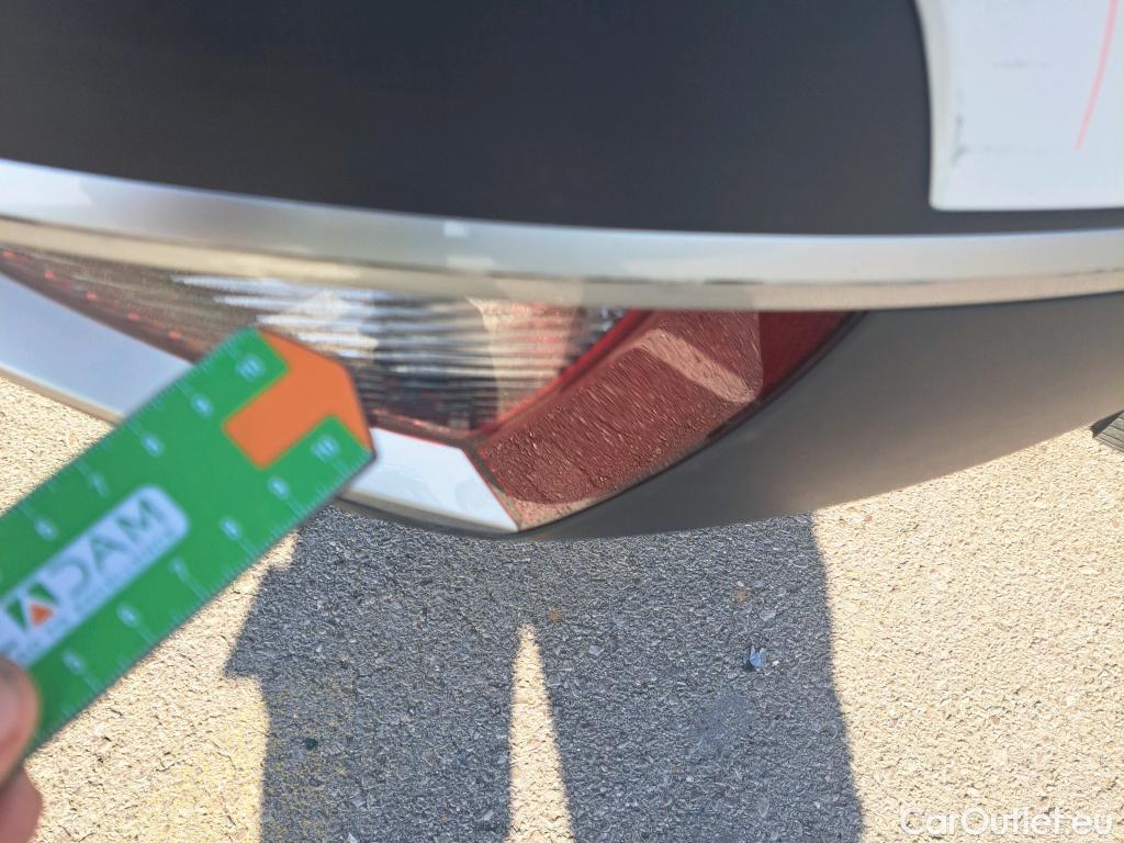  KIA  Sportage KIA  / 2022 / 5P / todoterreno 1.6 T-GDi HEV 171kW (230CV) Drive 4X2 #29