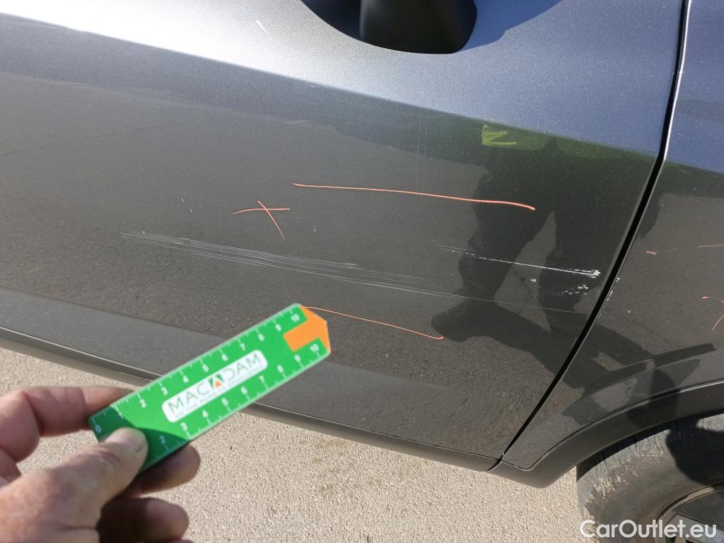  Nissan  Qashqai NISSAN  / 2021 / 5P / todoterreno DIG-T 116kW (158CV) mHEV Xtronic Acenta (AC) #2