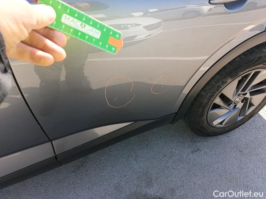  Nissan  Qashqai NISSAN  / 2021 / 5P / todoterreno DIG-T 116kW (158CV) mHEV Xtronic Acenta (AC) #3