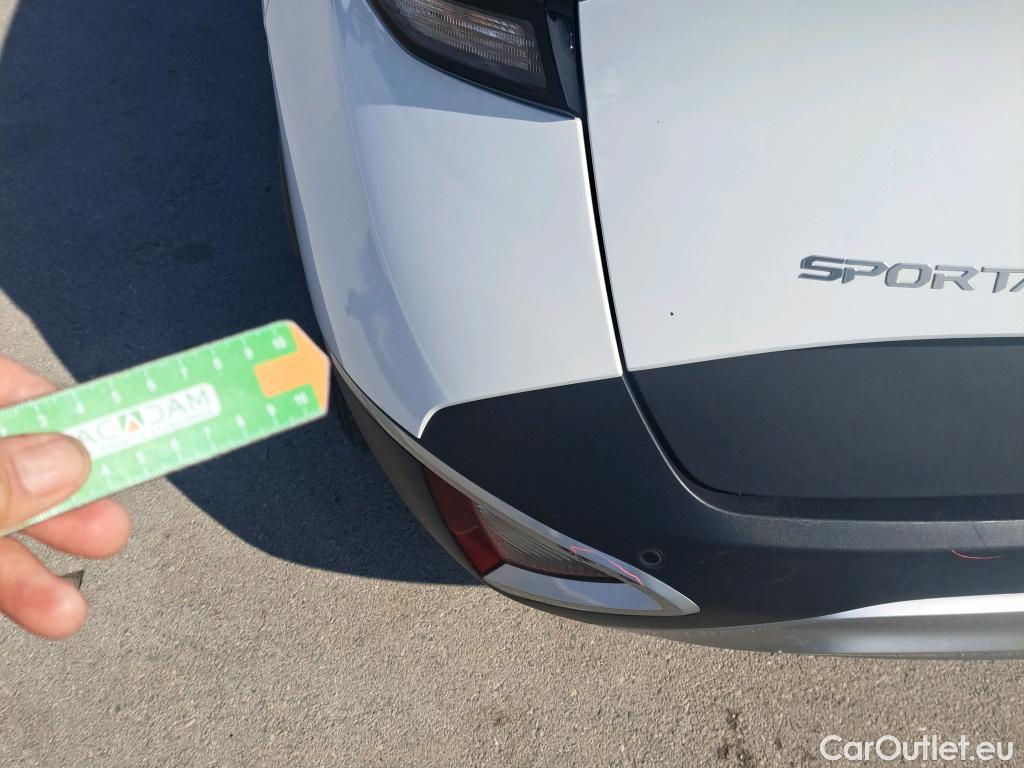  KIA  Sportage KIA  / 2022 / 5P / todoterreno 1.6 T-GDi HEV 171kW (230CV) Drive 4X2 #24