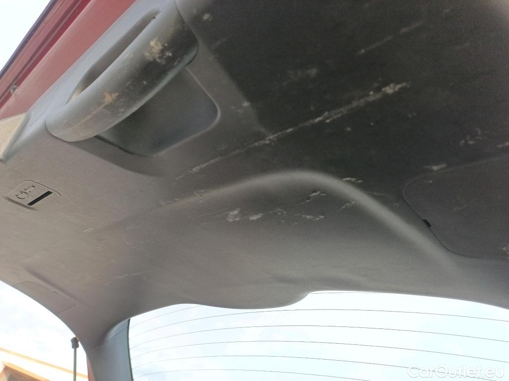  Land Rover  Discovery HYUNDAI Tucson / 2024 / 5P / todoterreno 1.6D 85kW (115CV) Klass #16