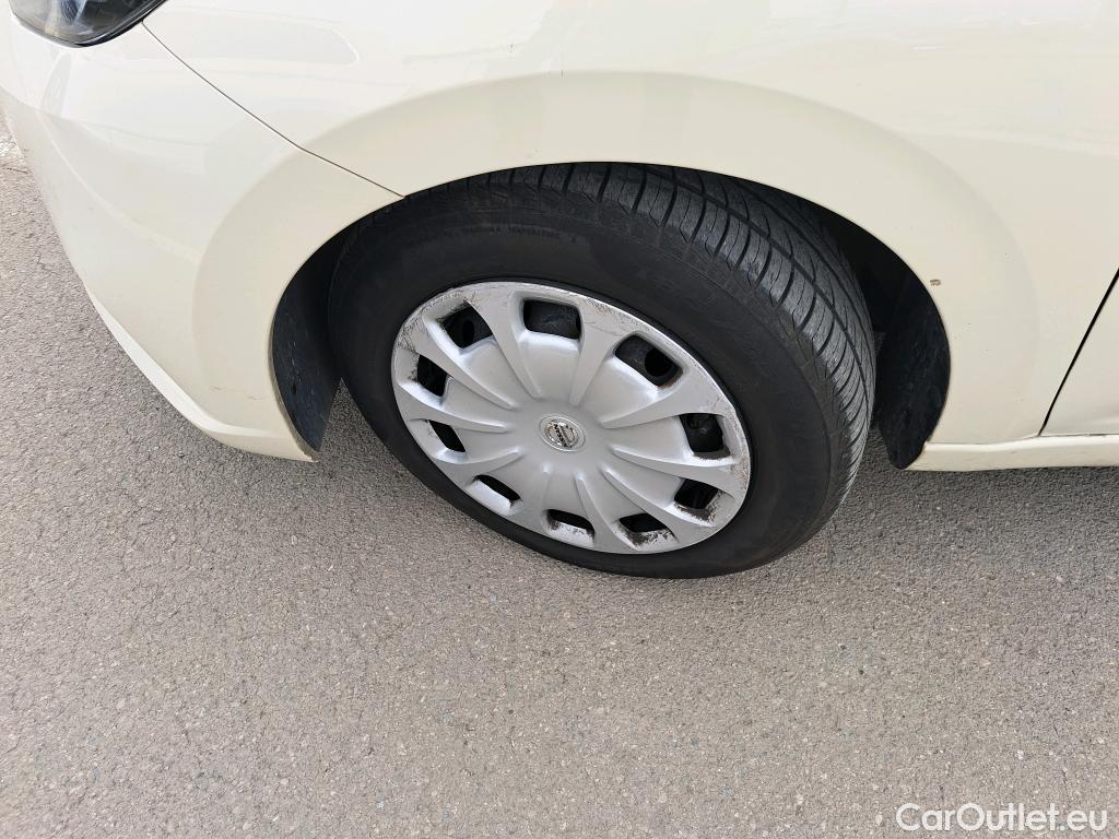  Nissan  Micra NISSAN  / 2017 / 5P / berlina con portón IG-T 68 kW (92 CV) E6D-F Acenta Sprint #16