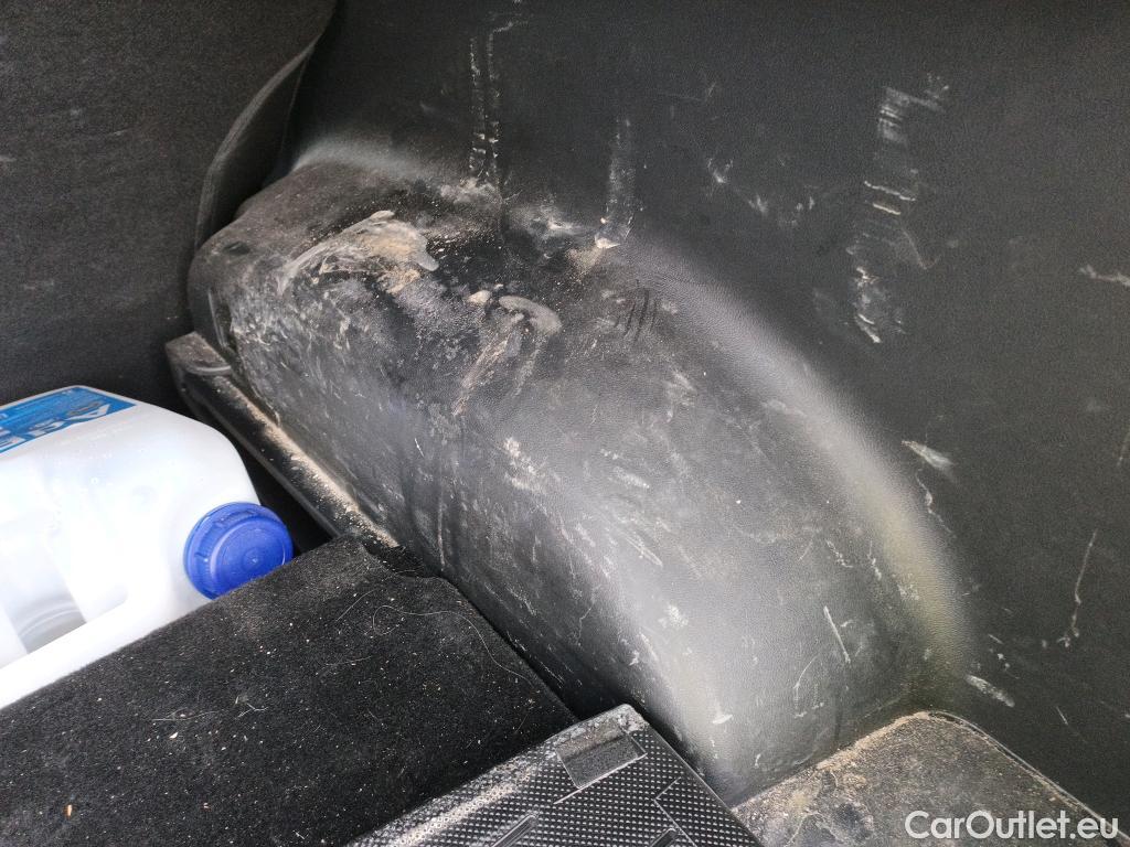  Land Rover  Discovery HYUNDAI Tucson / 2024 / 5P / todoterreno 1.6D 85kW (115CV) Klass #20