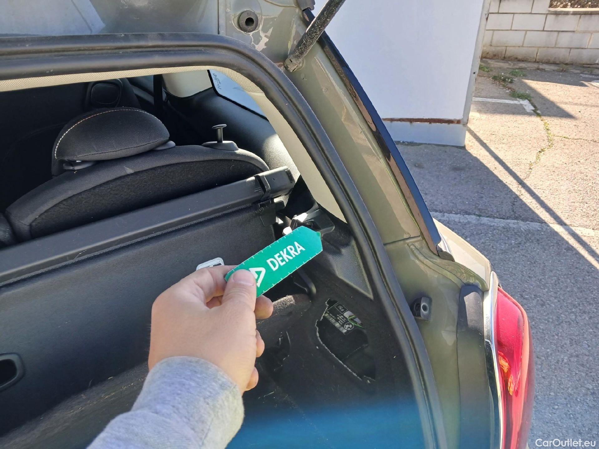  Mini  Cooper MINI MINI / 2014 / 3P / berlina con portón  #49