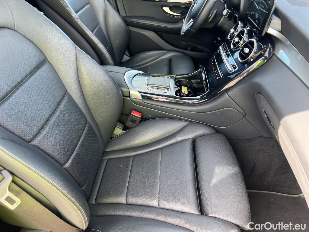  Mercedes  G-Klasee MERCEDES-BENZ GLC Coupé / 2019 / 5P / coupé GLC 300 e 4MATIC #22