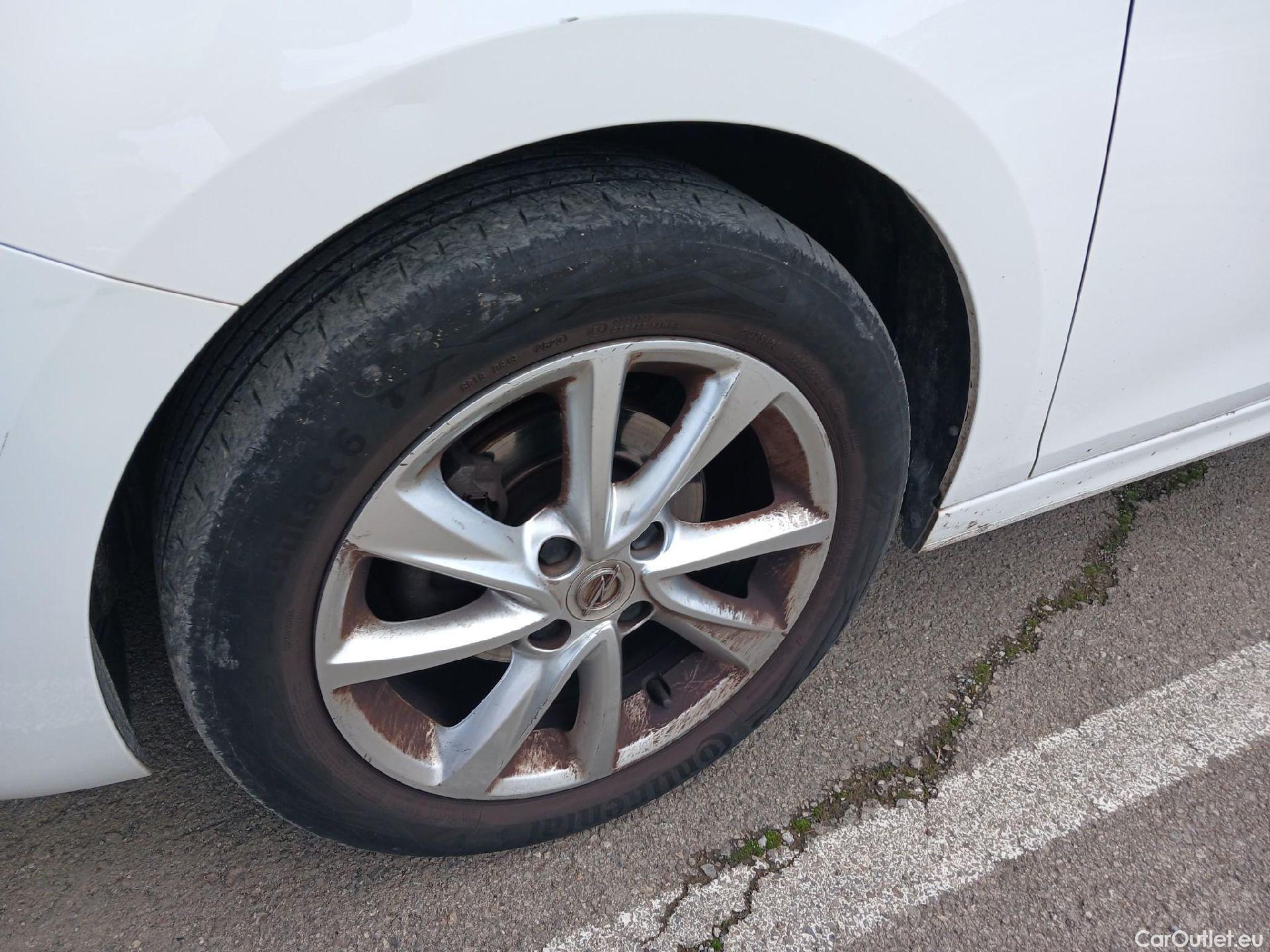  Opel  Corsa OPEL  / 2019 / 5P / berlina con portón 1.2 XEL 55kW (75CV) Edition #5