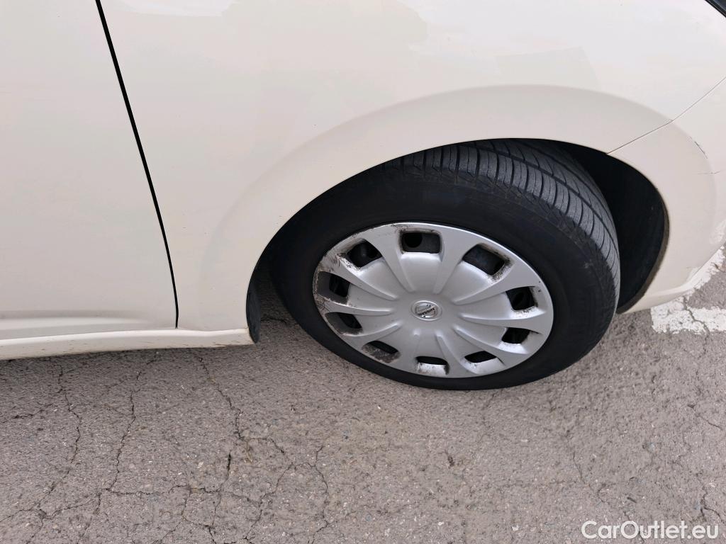  Nissan  Micra NISSAN  / 2017 / 5P / berlina con portón IG-T 68 kW (92 CV) E6D-F Acenta Sprint #20