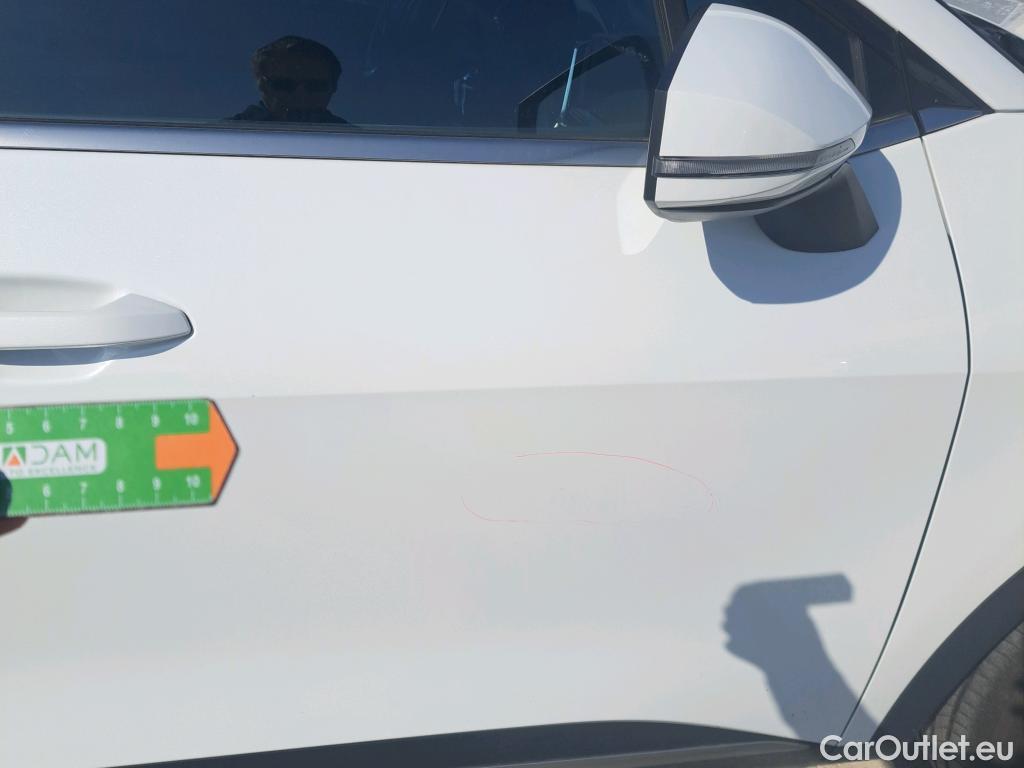  KIA  Sportage KIA  / 2022 / 5P / todoterreno 1.6 T-GDi HEV 171kW (230CV) Drive 4X2 #4