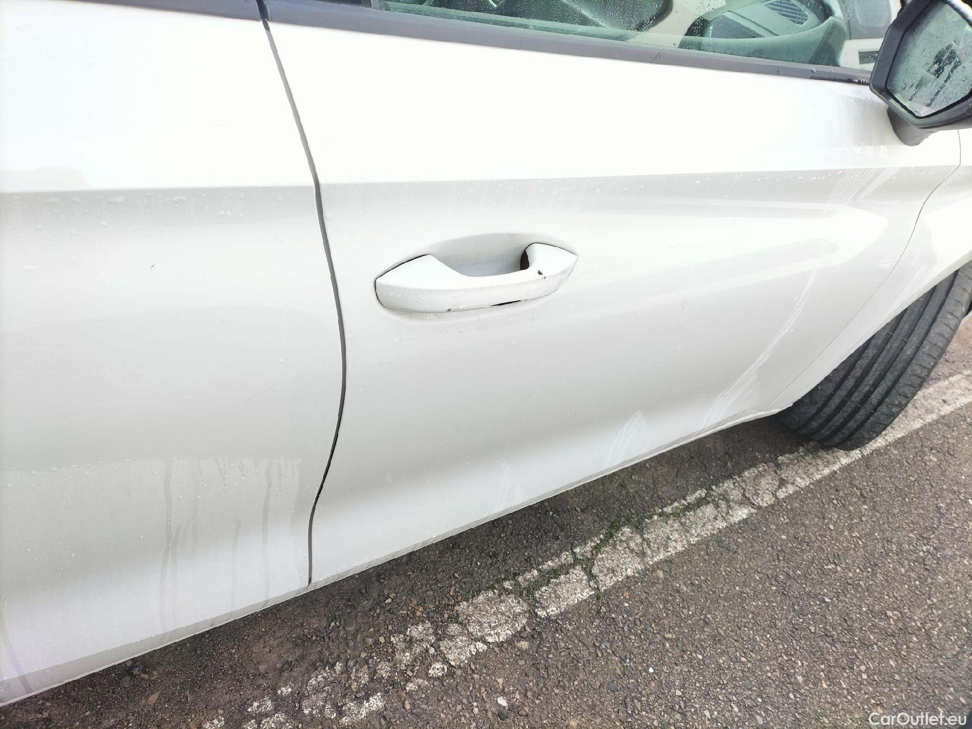  Land Rover  Discovery SEAT Nuevo León / 2020 / 5P / berlina con portón 2.0 TDI 85kW (115CV) STYLE GONavi (AC) #55