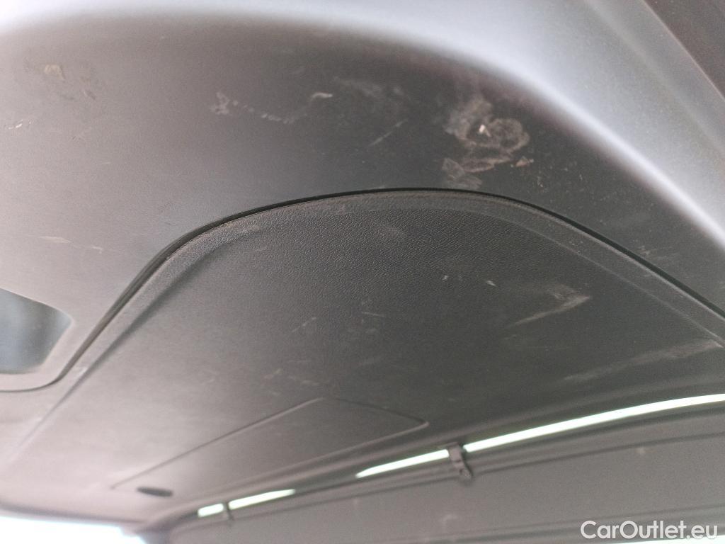  Volvo  XC60 VOLVO  / 2017 / 5P / todoterreno 2.0 B4 D4 AWD Business Plus Auto #8