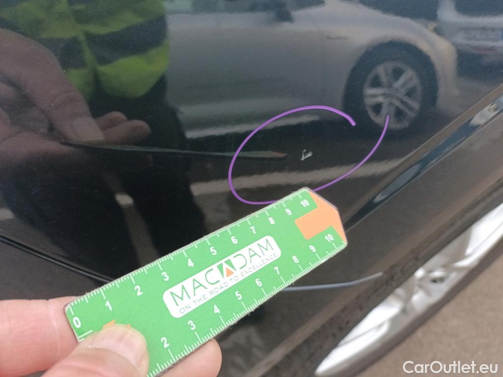  Volvo  XC60 VOLVO  / 2017 / 5P / todoterreno 2.0 B4 D4 AWD Business Plus Auto #16