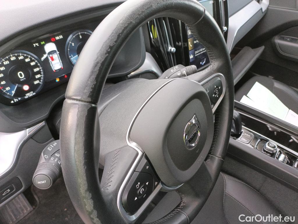  Volvo  XC60 VOLVO  / 2017 / 5P / todoterreno 2.0 B4 D4 AWD Business Plus Auto #10