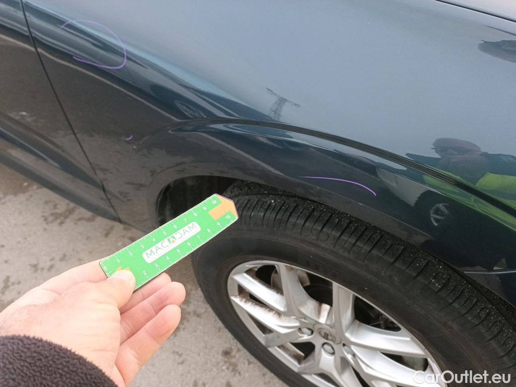  Volvo  XC60 VOLVO  / 2017 / 5P / todoterreno 2.0 B4 D4 AWD Business Plus Auto #5