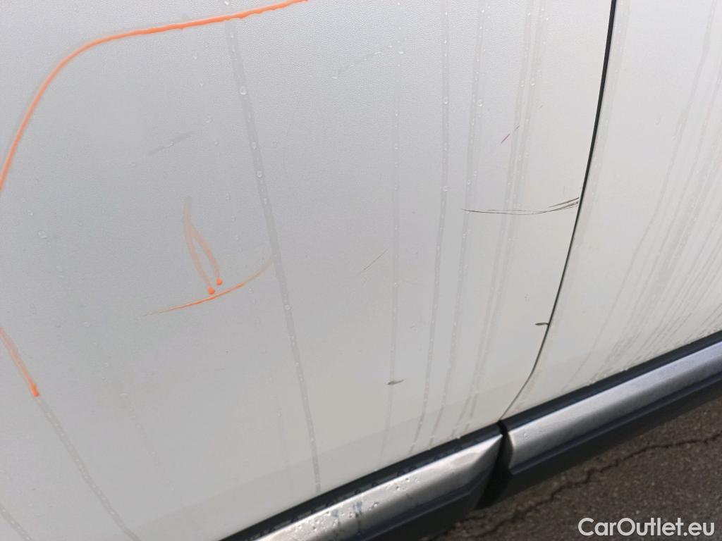  Peugeot  3008 PEUGEOT  / 2016 / 5P / todoterreno PureTech 132kW (180CV) EAT8 GT Line #14