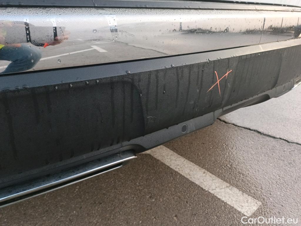  Peugeot  3008 PEUGEOT  / 2016 / 5P / todoterreno PureTech 132kW (180CV) EAT8 GT Line #18