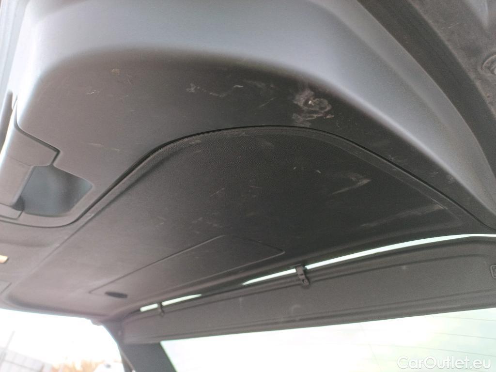  Volvo  XC60 VOLVO  / 2017 / 5P / todoterreno 2.0 B4 D4 AWD Business Plus Auto #7