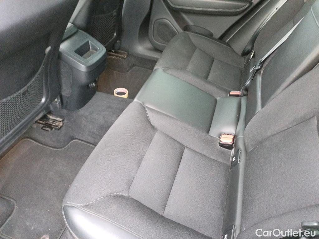  Volvo  XC60 VOLVO  / 2017 / 5P / todoterreno 2.0 B4 D4 AWD Business Plus Auto #11