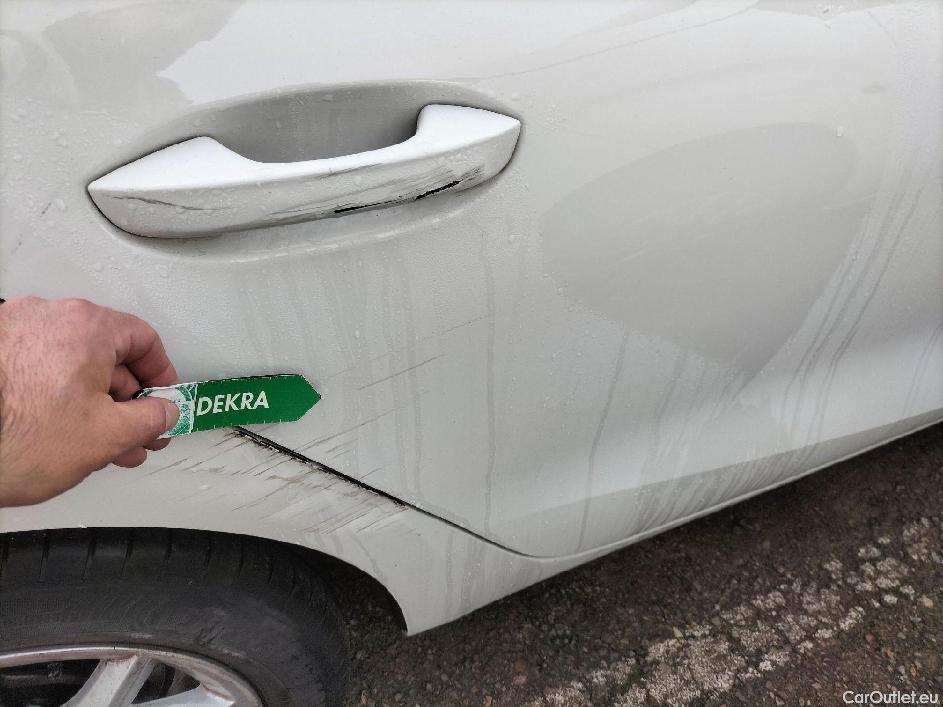  Land Rover  Discovery SEAT Nuevo León / 2020 / 5P / berlina con portón 2.0 TDI 85kW (115CV) STYLE GONavi (AC) #49