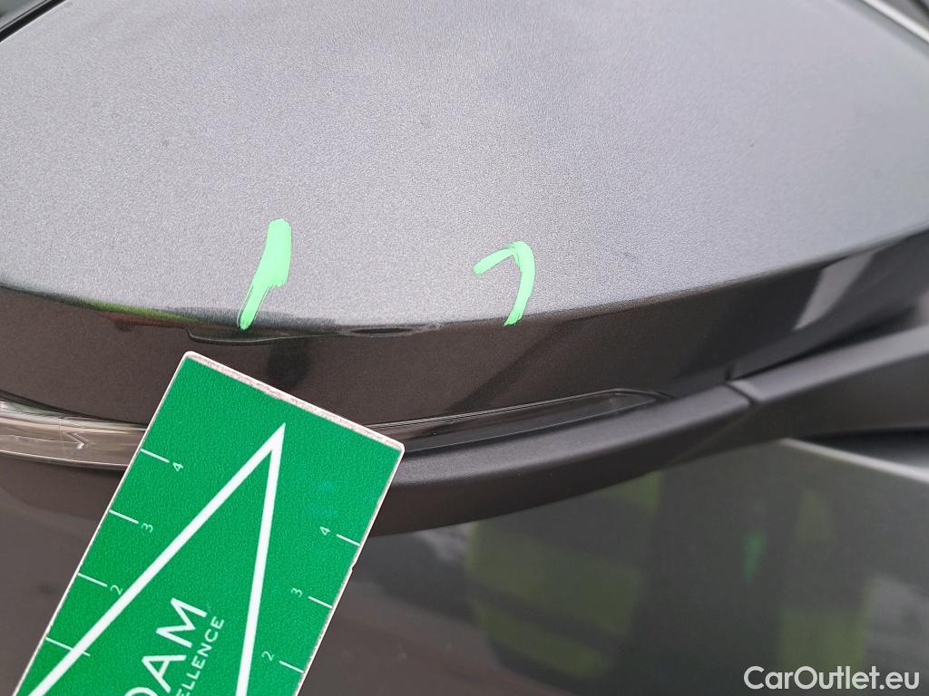  Volkswagen  T-ROC VOLKSWAGEN  / 2017 / 5P / todoterreno Advance 2.0 TDI 110kW (150CV) DSG (AC2) #35