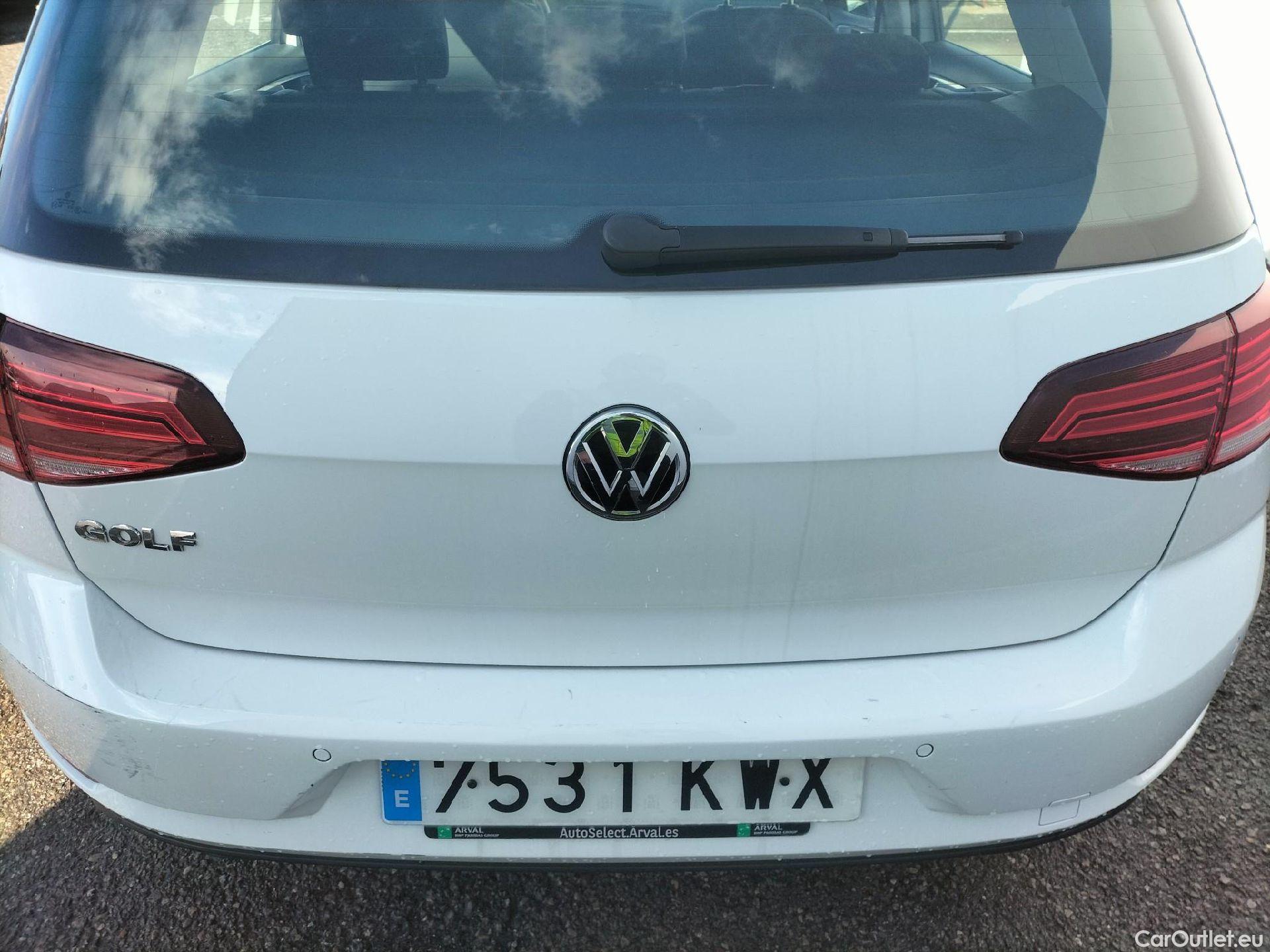  Volkswagen  Golf  VOLKSWAGEN / 2016 / 5P / berlina con portón Ready2Go 1.0 TSI 85kW (115CV) #11