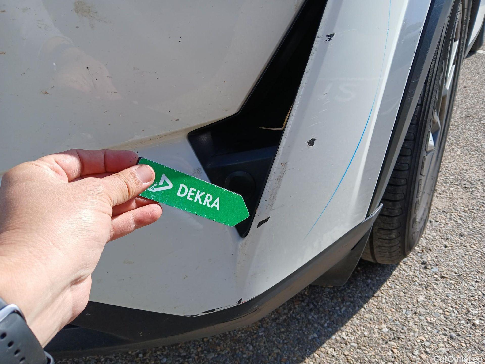  Nissan  Qashqai NISSAN  / 2021 / 5P / todoterreno DIG-T 103kW (140CV) mHEV 4x2 Acenta #4