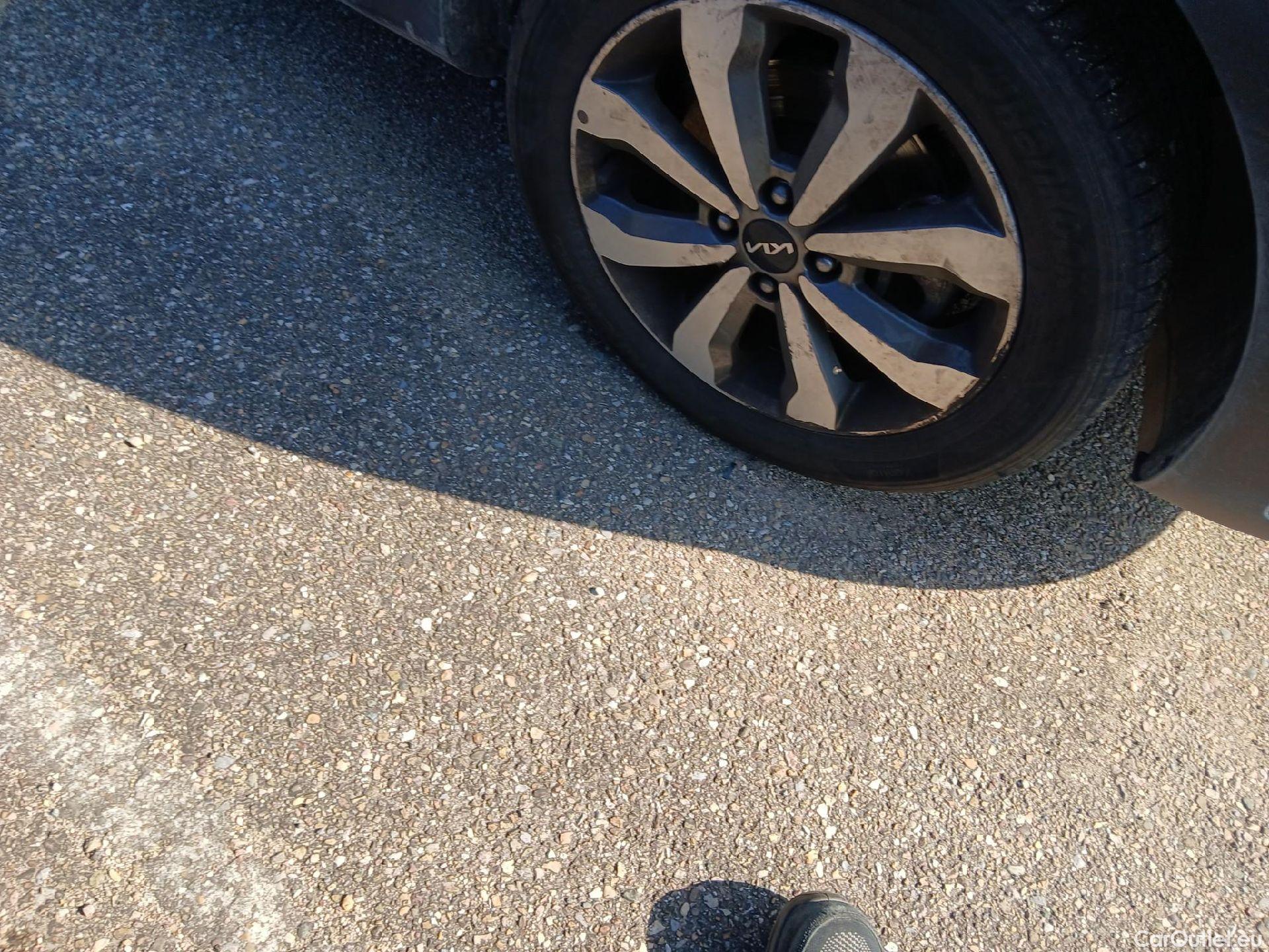  KIA  STONIC  Concept 1.0 T-GDI 100CV MT6 E6d #26