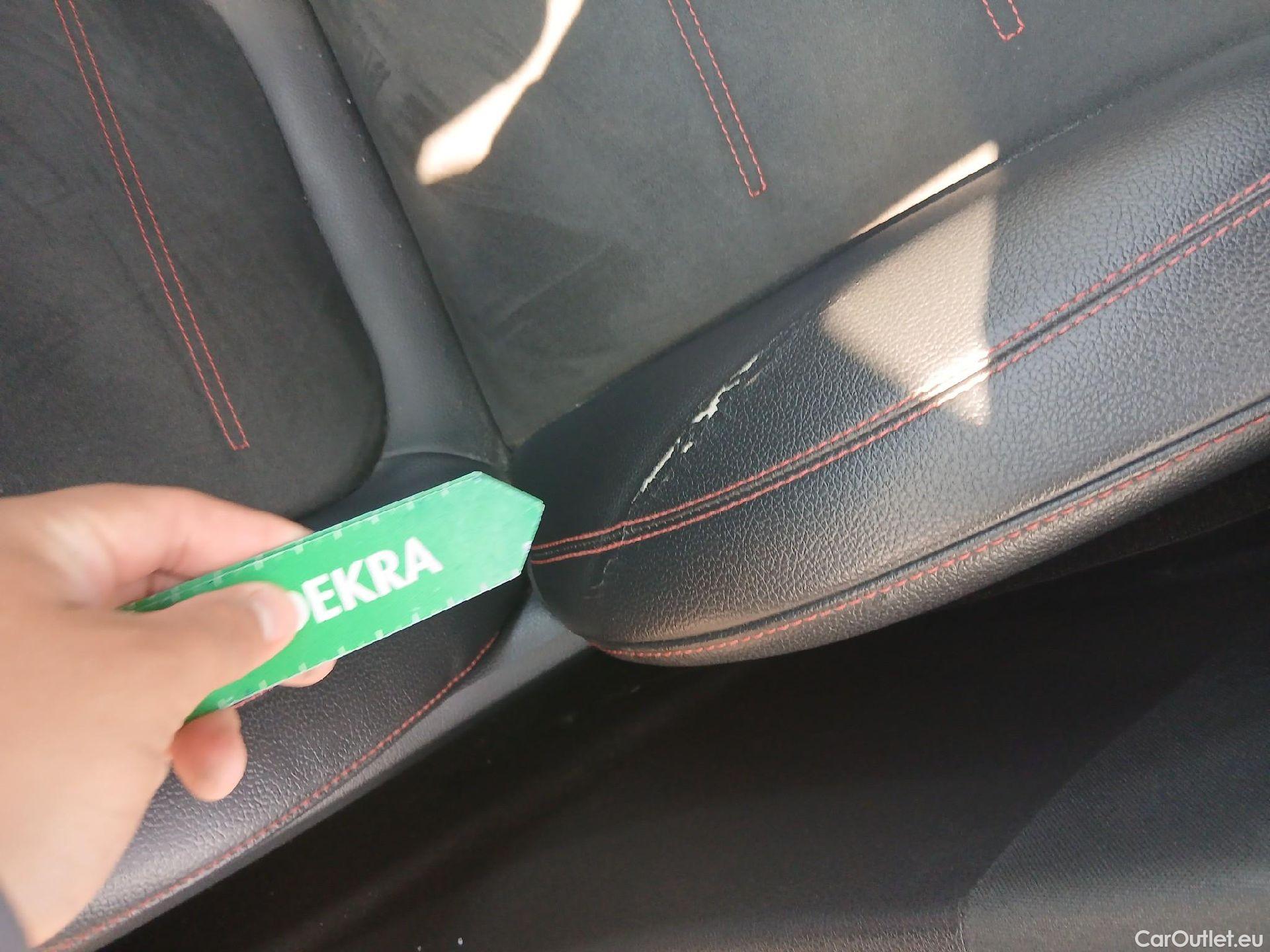  Mercedes  CLA-Klasse MERCEDES-BENZ CLA / 2019 / 5P / familiar CLA 220 D DCT Shooting Brake #4