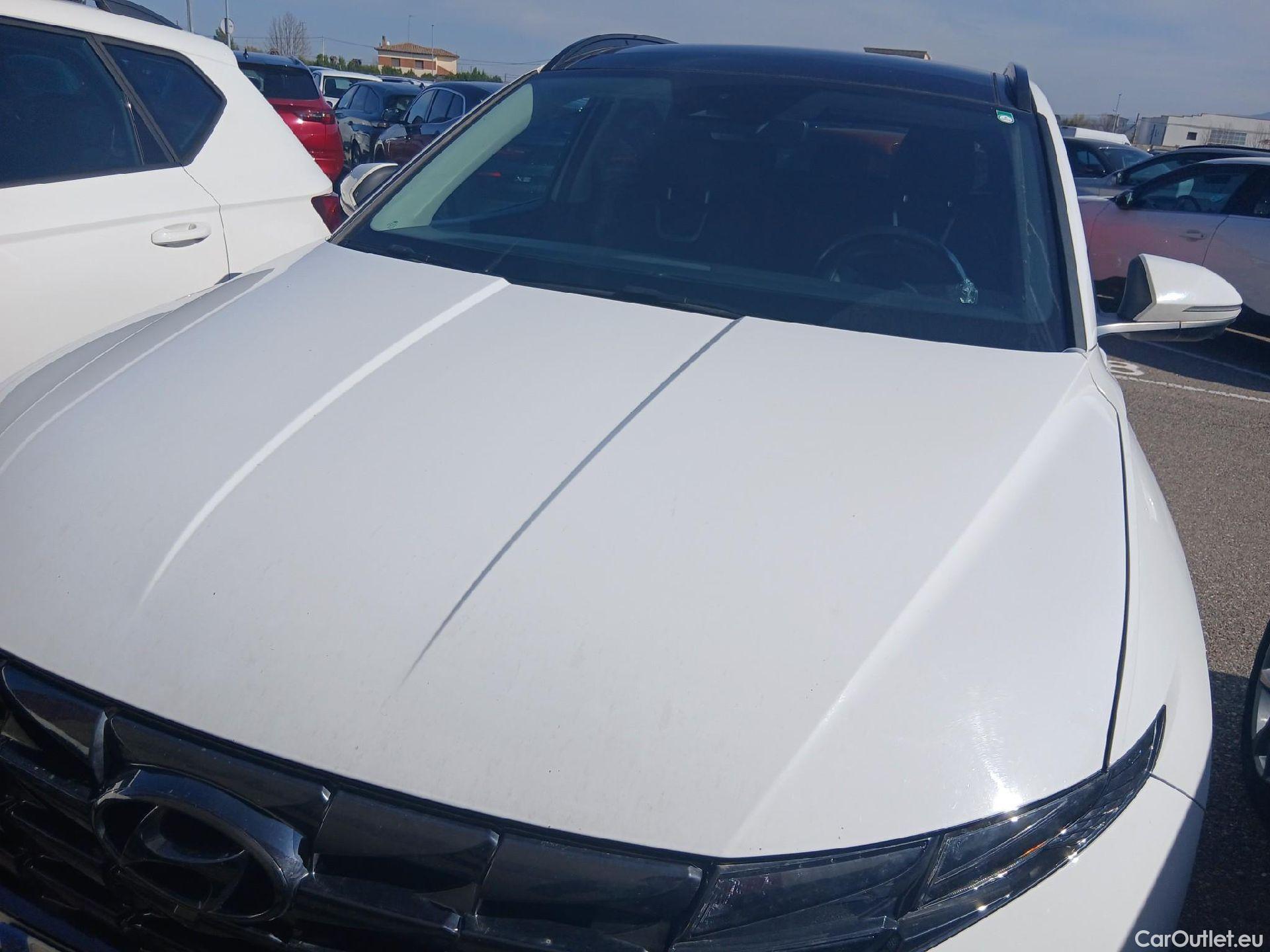  Hyundai  Tucson HYUNDAI  / 2020 / 5P / todoterreno 1.6 TGDI PHEV 195kW Style Auto 4x4 #9