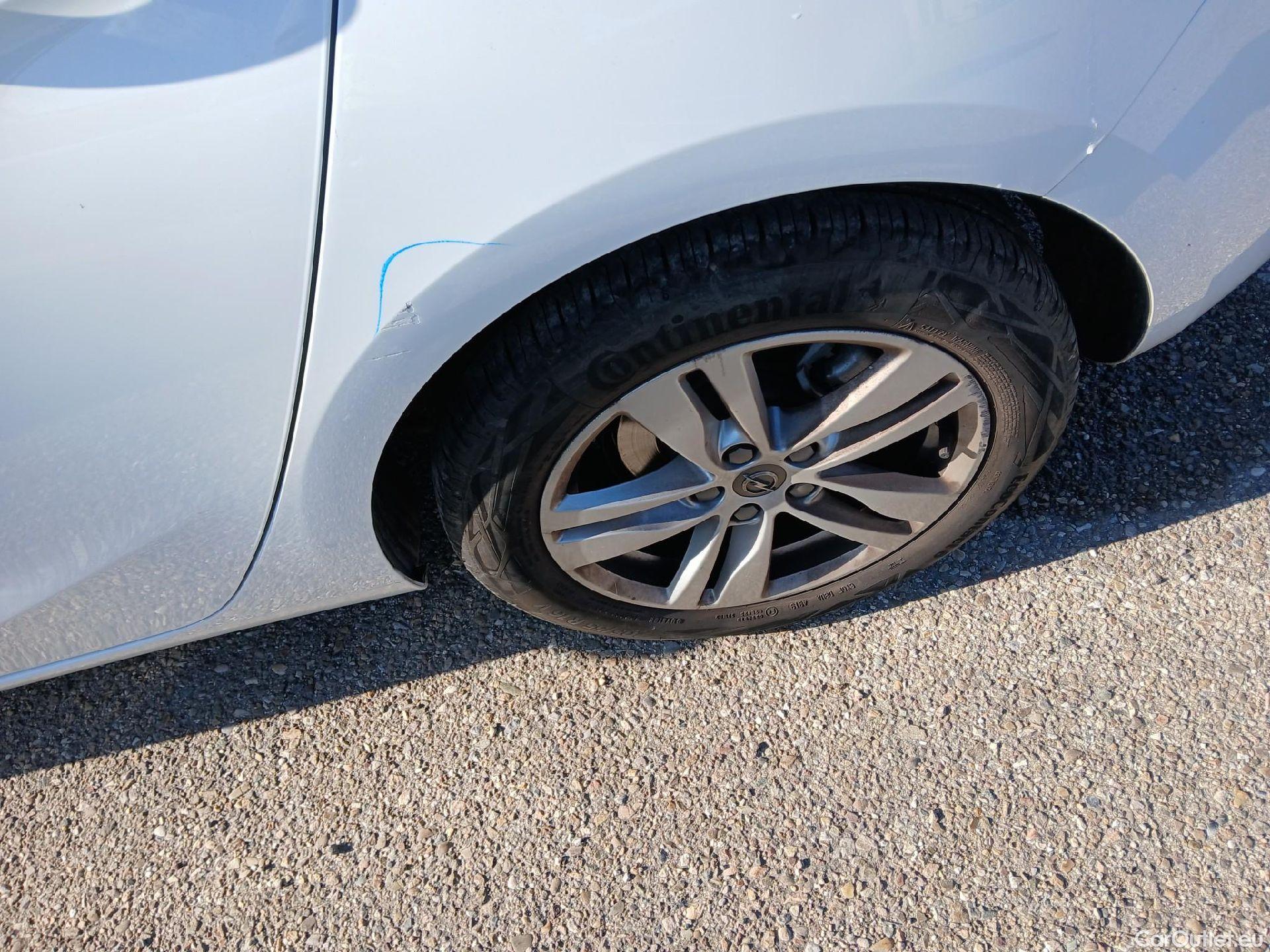  Opel  Astra OPEL  / 2019 / 5P / berlina con portón 1.2T SHL 81kW (110CV) GS Line (CX) #11