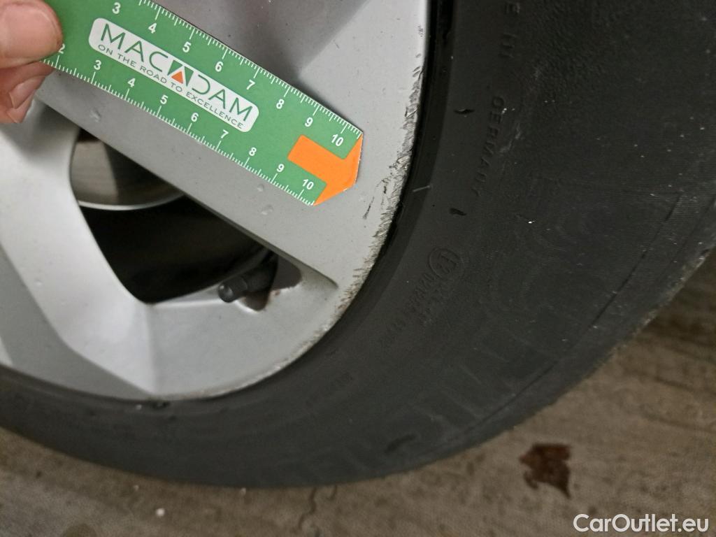  Nissan  Qashqai NISSAN  / 2017 / 5P / todoterreno dCi 85 kW (115 CV) ACENTA #18