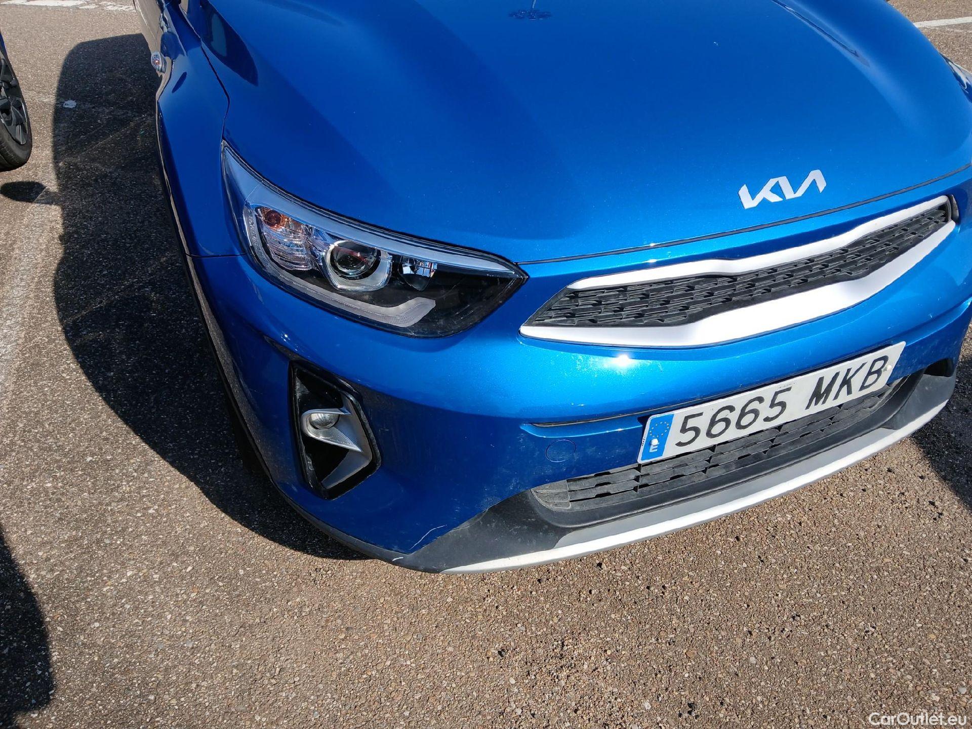  KIA  STONIC  Concept 1.0 T-GDI 100CV MT6 E6d #3