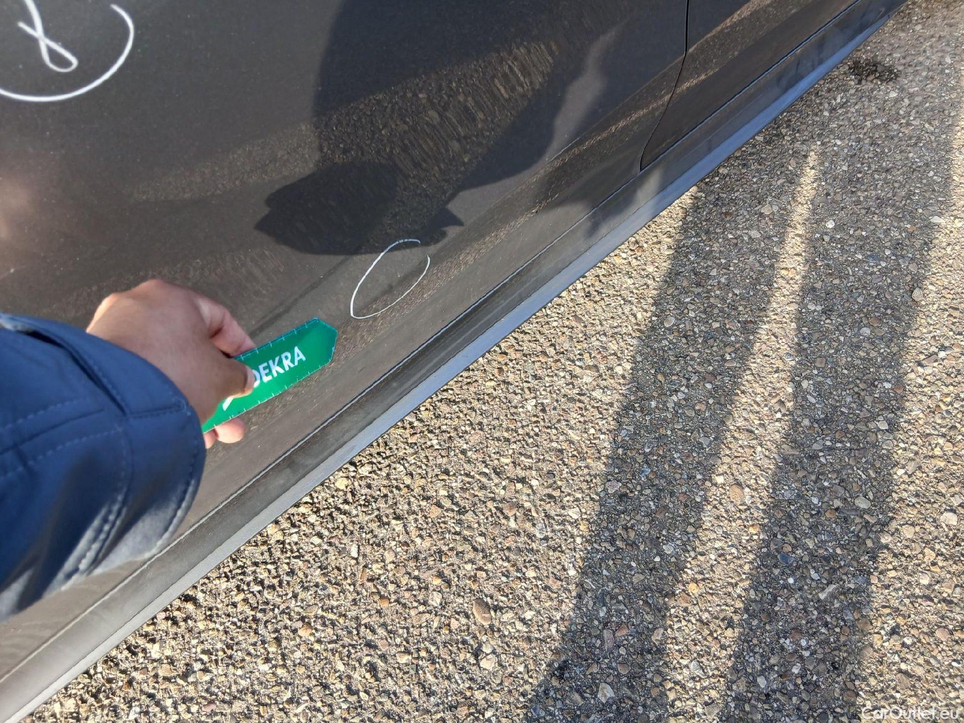  Mercedes  CLA-Klasse MERCEDES-BENZ CLA / 2019 / 5P / familiar CLA 220 D DCT Shooting Brake #13