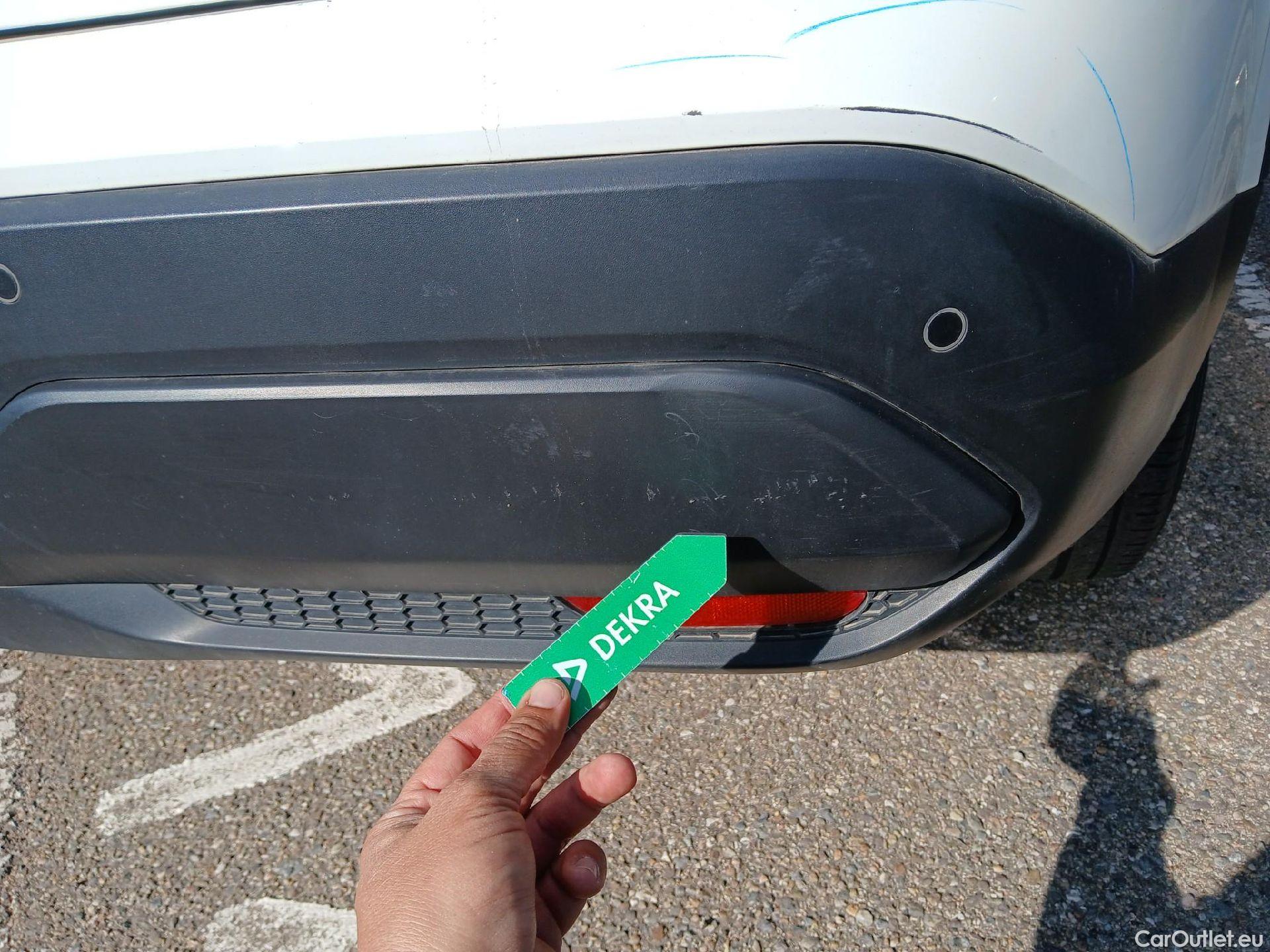  Nissan  Qashqai NISSAN  / 2021 / 5P / todoterreno DIG-T 103kW (140CV) mHEV 4x2 Acenta #15