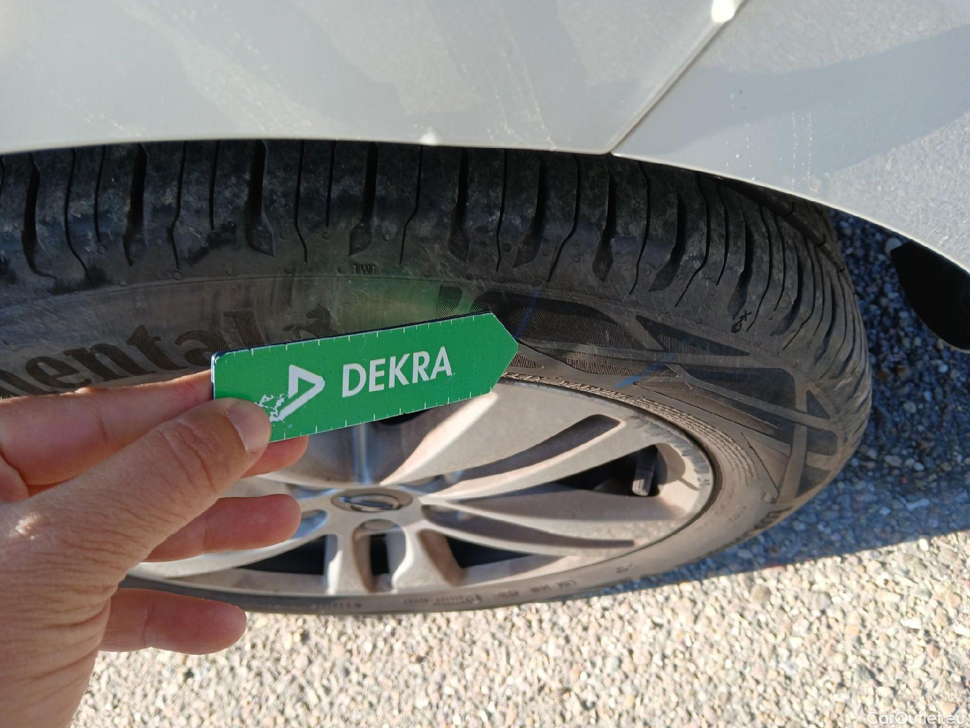  Opel  Astra OPEL  / 2019 / 5P / berlina con portón 1.2T SHL 81kW (110CV) GS Line (CX) #14