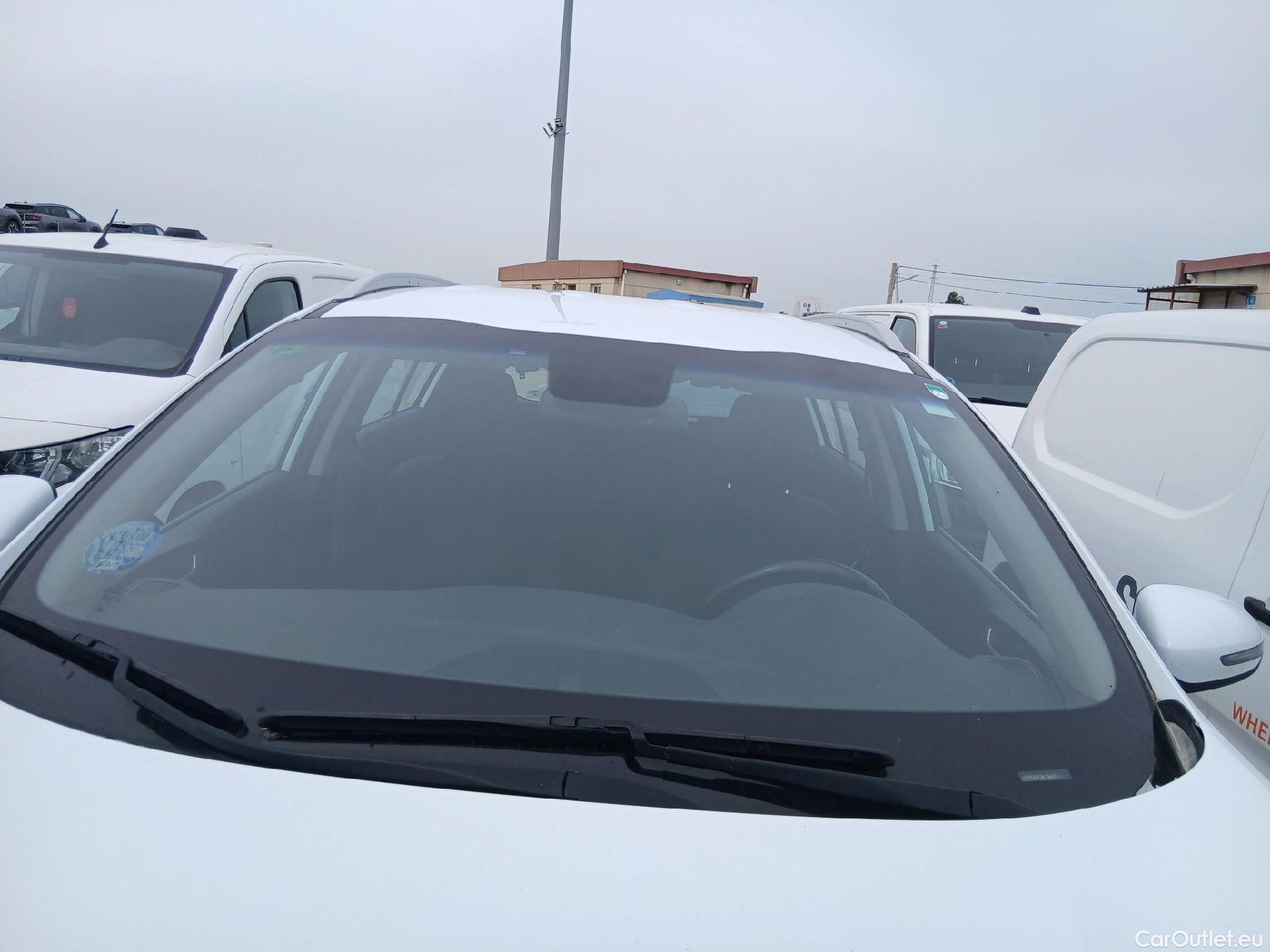  KIA  Sportage KIA  / 2018 / 5P / todoterreno 1.6 MHEV Business 100kW (136CV) 4x4 #10