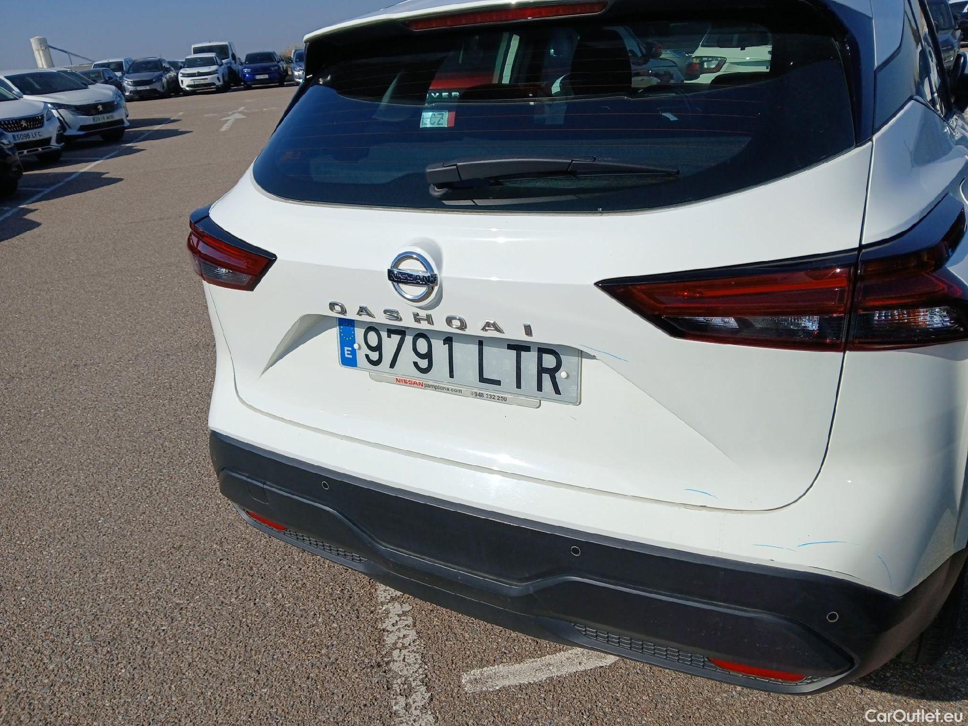  Nissan  Qashqai NISSAN  / 2021 / 5P / todoterreno DIG-T 103kW (140CV) mHEV 4x2 Acenta #18