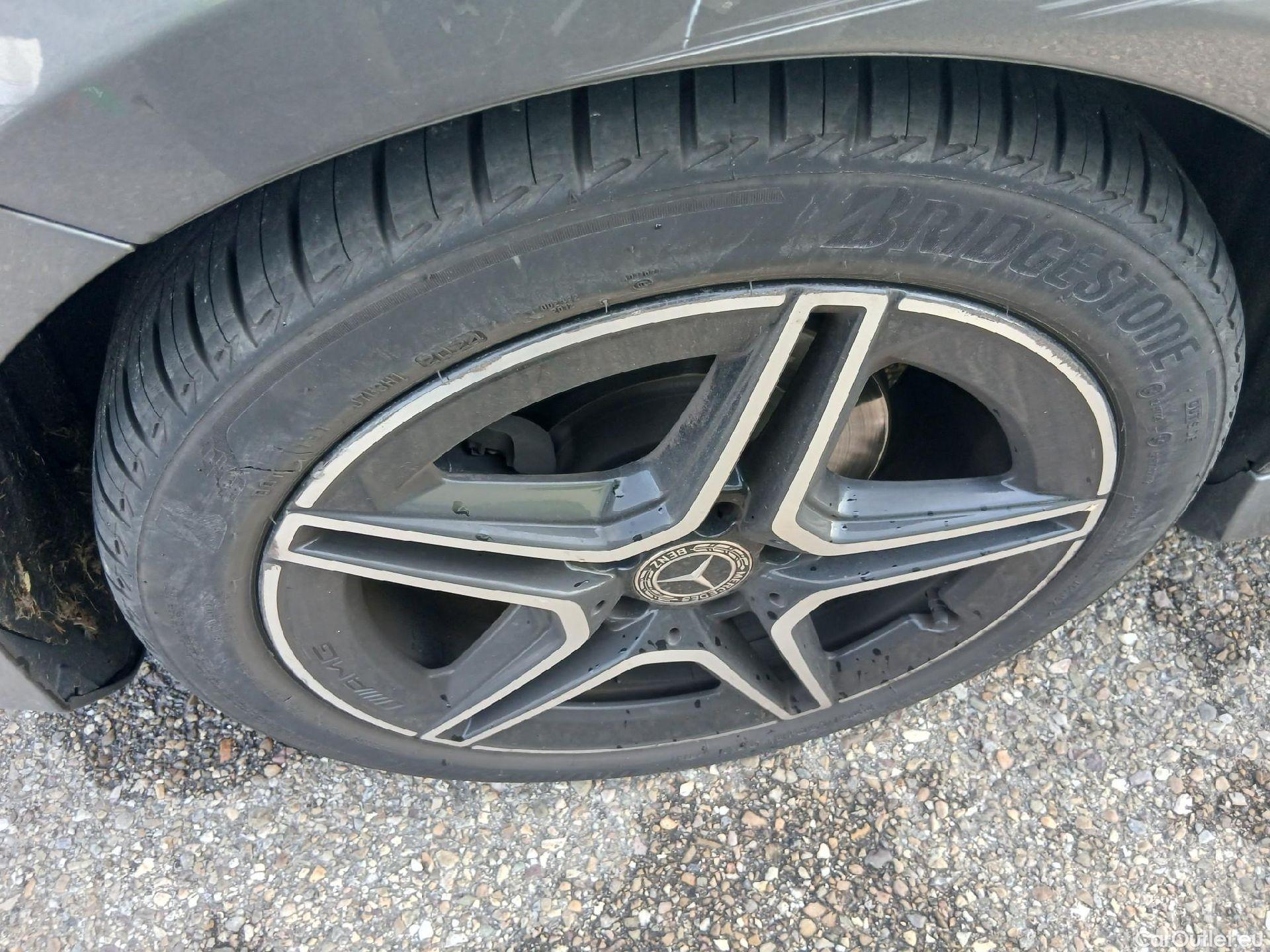  Mercedes  CLA-Klasse MERCEDES-BENZ CLA / 2019 / 5P / familiar CLA 220 D DCT Shooting Brake #22