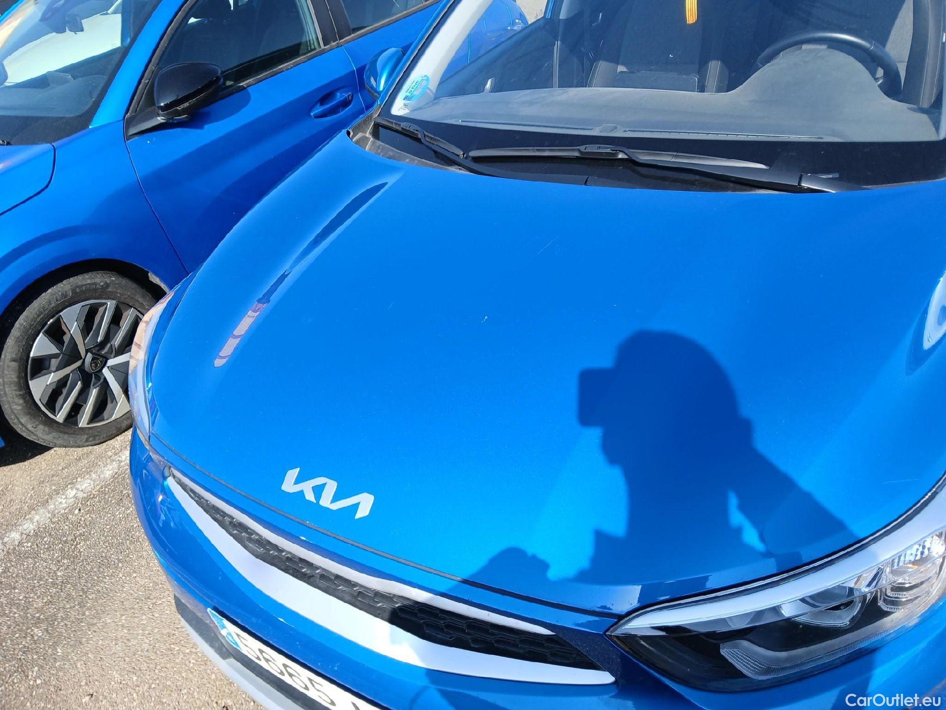  KIA  STONIC  Concept 1.0 T-GDI 100CV MT6 E6d #6