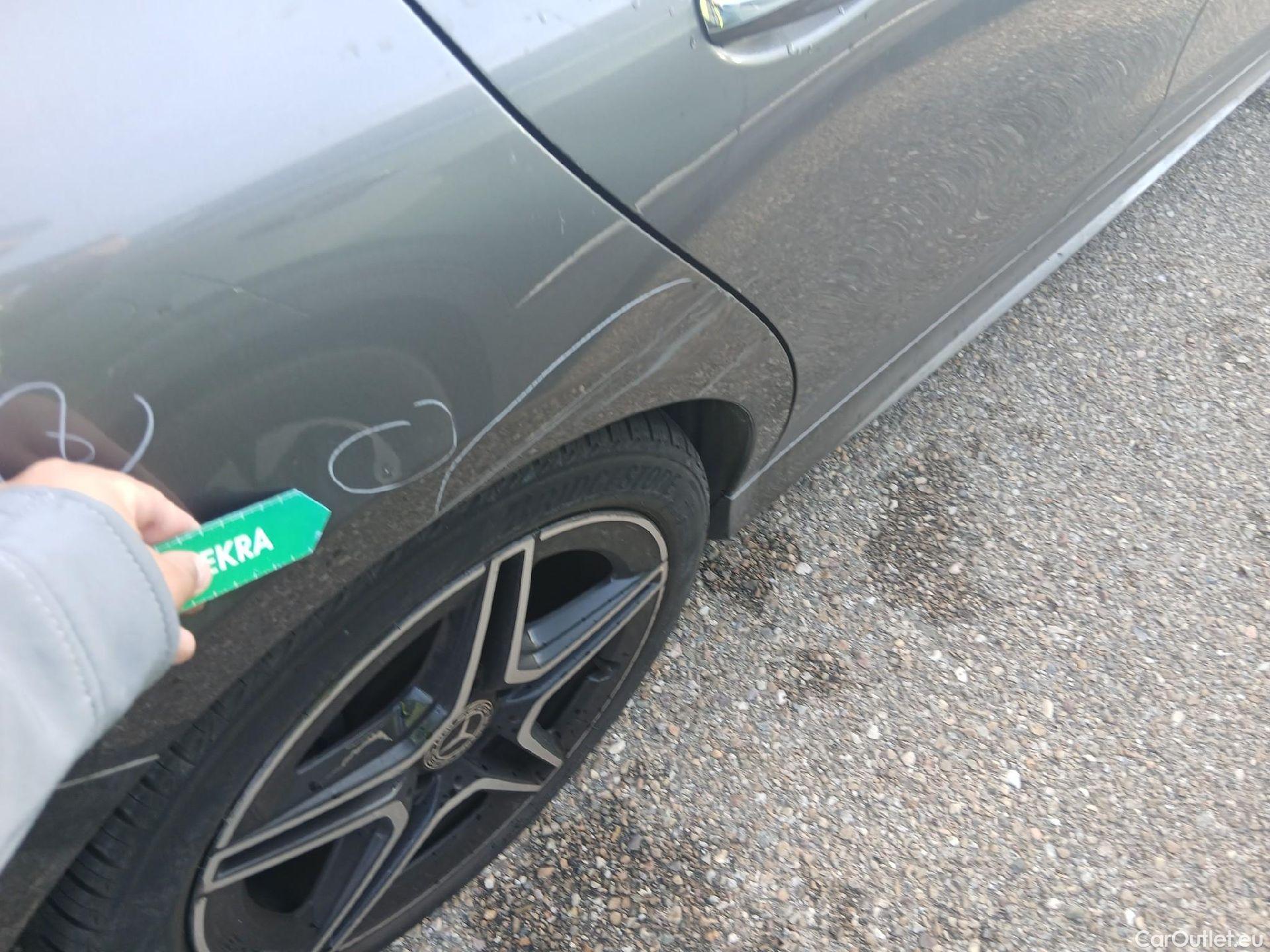  Mercedes  CLA-Klasse MERCEDES-BENZ CLA / 2019 / 5P / familiar CLA 220 D DCT Shooting Brake #16