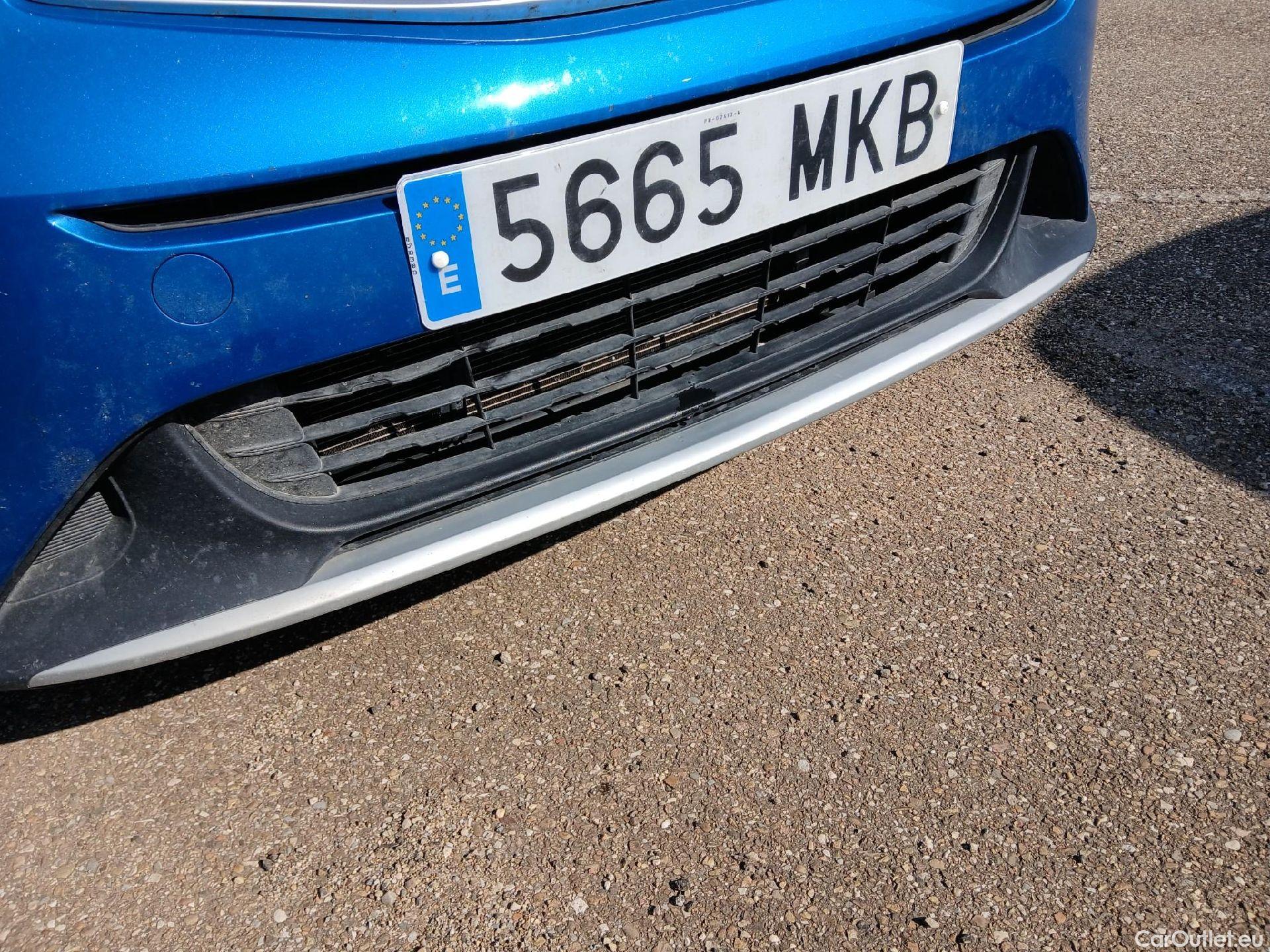  KIA  STONIC  Concept 1.0 T-GDI 100CV MT6 E6d #4