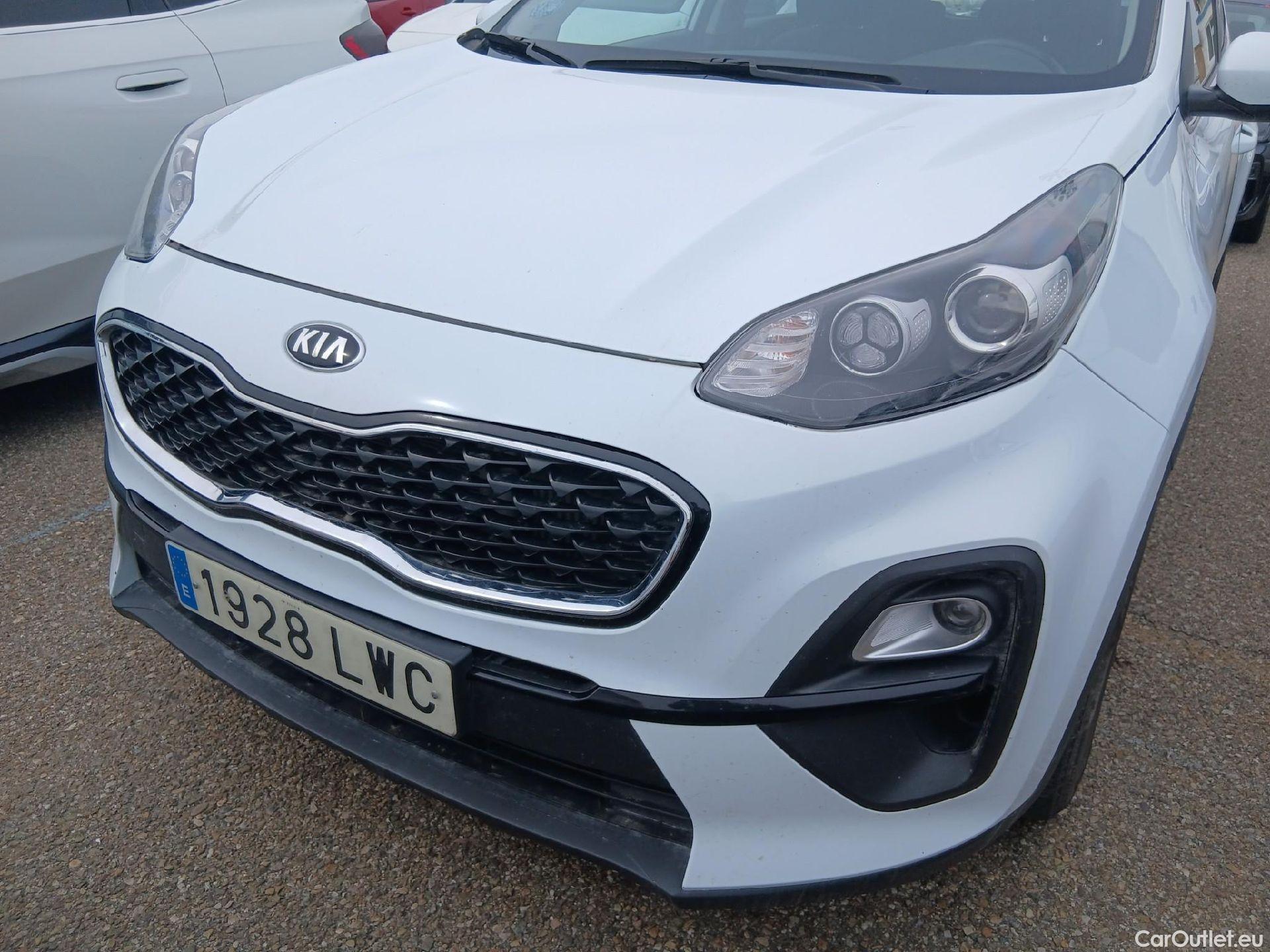  KIA  Sportage KIA  / 2018 / 5P / todoterreno 1.6 MHEV Business 100kW (136CV) 4x4 #8