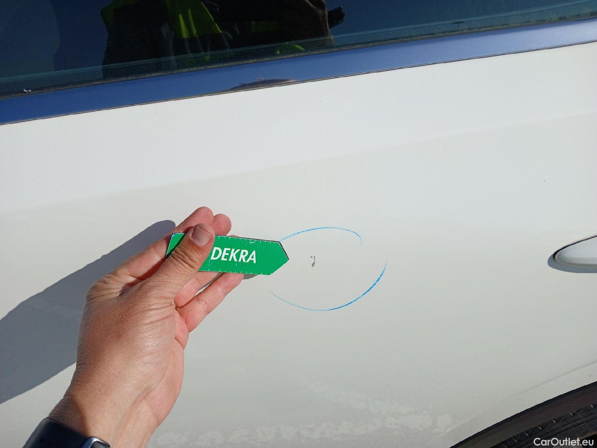  Nissan  Qashqai NISSAN  / 2021 / 5P / todoterreno DIG-T 103kW (140CV) mHEV 4x2 Acenta #10