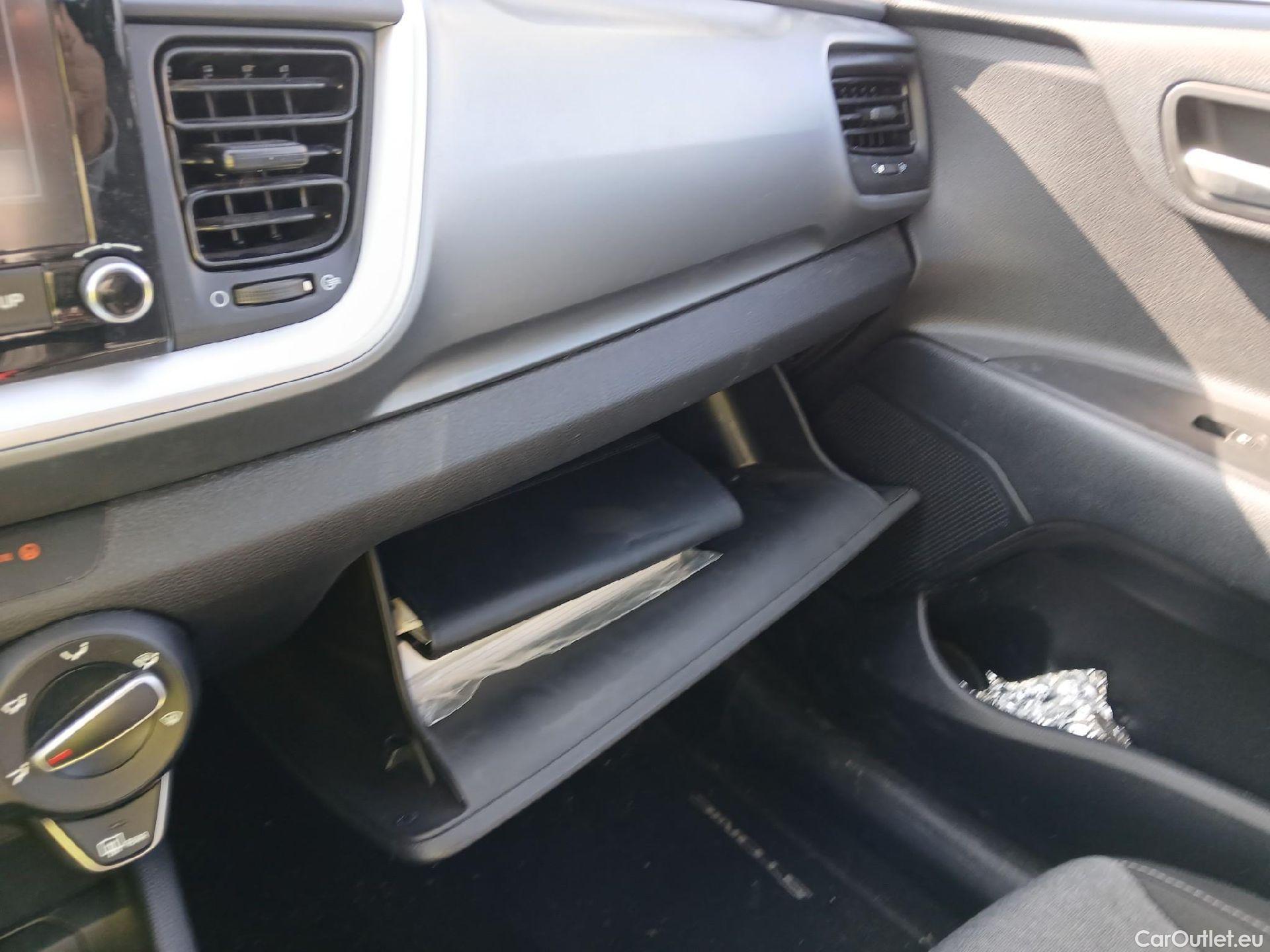  KIA  STONIC  Concept 1.0 T-GDI 100CV MT6 E6d #1