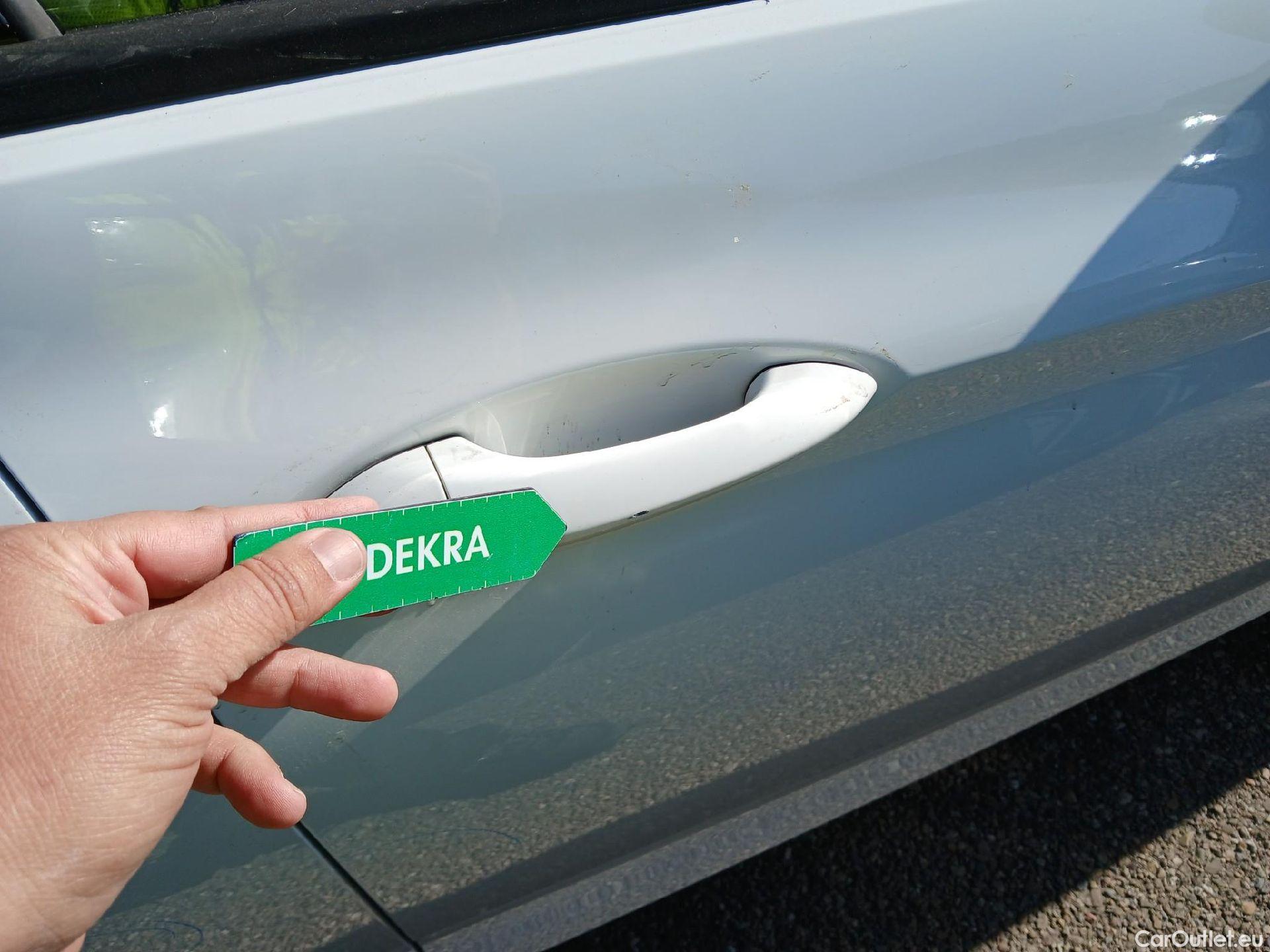  Opel  Astra OPEL  / 2019 / 5P / berlina con portón 1.2T SHL 81kW (110CV) GS Line (CX) #23