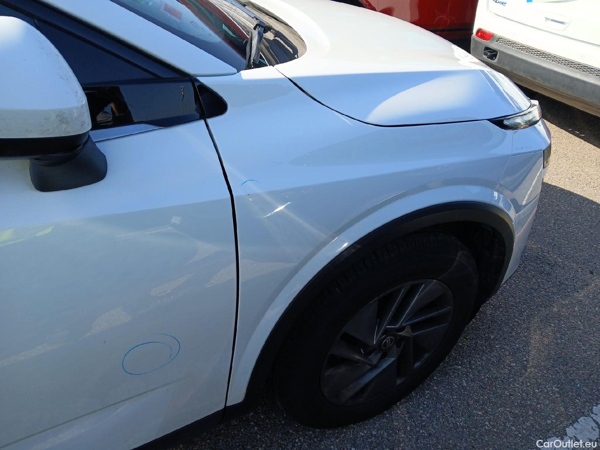  Nissan  Qashqai NISSAN  / 2021 / 5P / todoterreno DIG-T 103kW (140CV) mHEV 4x2 Acenta #31