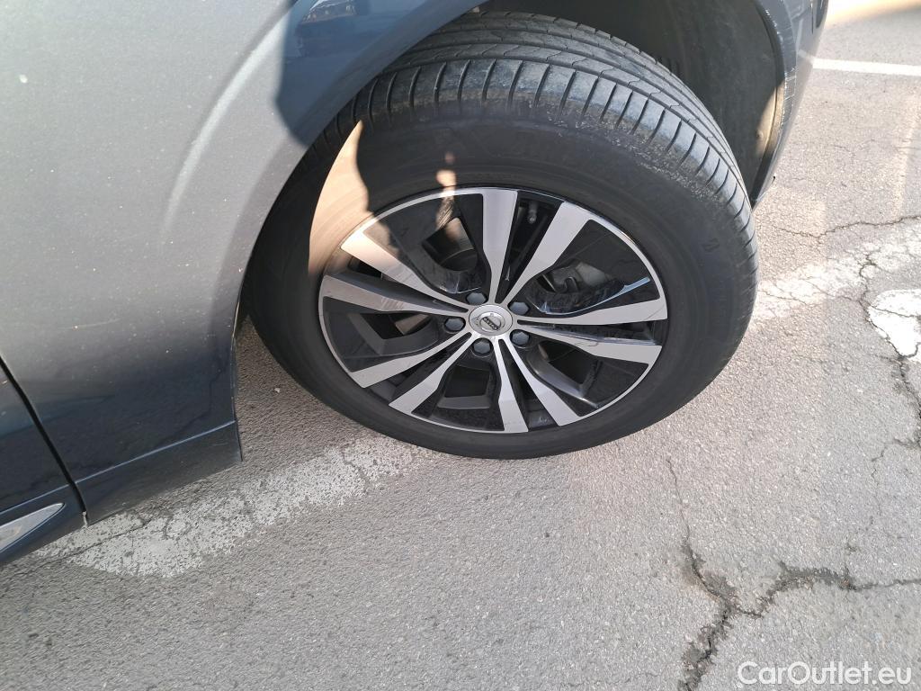  Volvo  XC60 VOLVO  / 2017 / 5P / todoterreno 2.0 T6 AWD Recharge Inscription Exp Auto #32