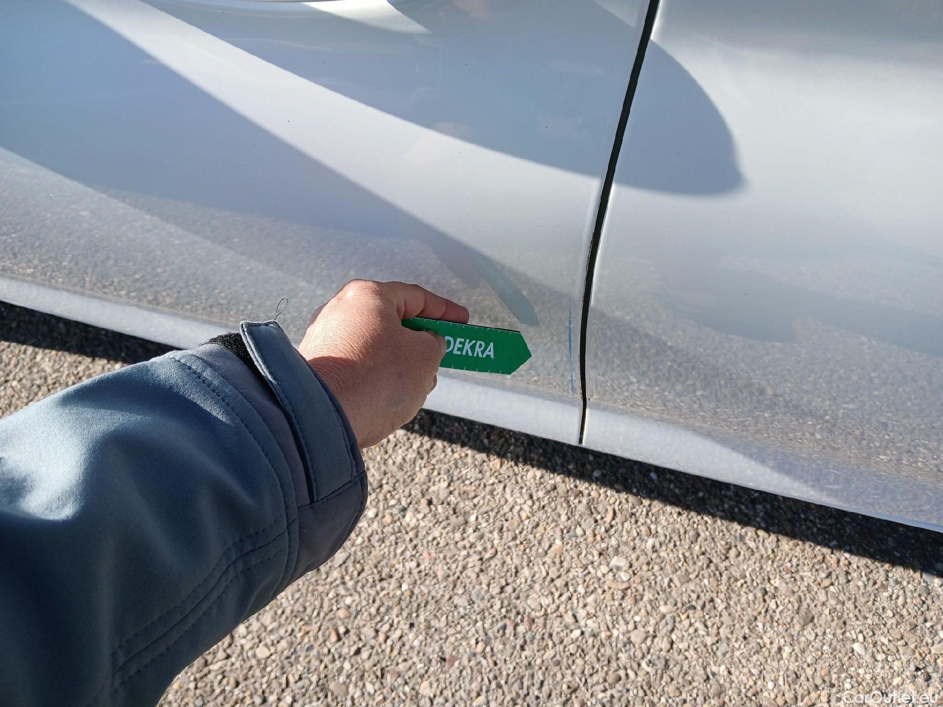  Opel  Astra OPEL  / 2019 / 5P / berlina con portón 1.2T SHL 81kW (110CV) GS Line (CX) #6