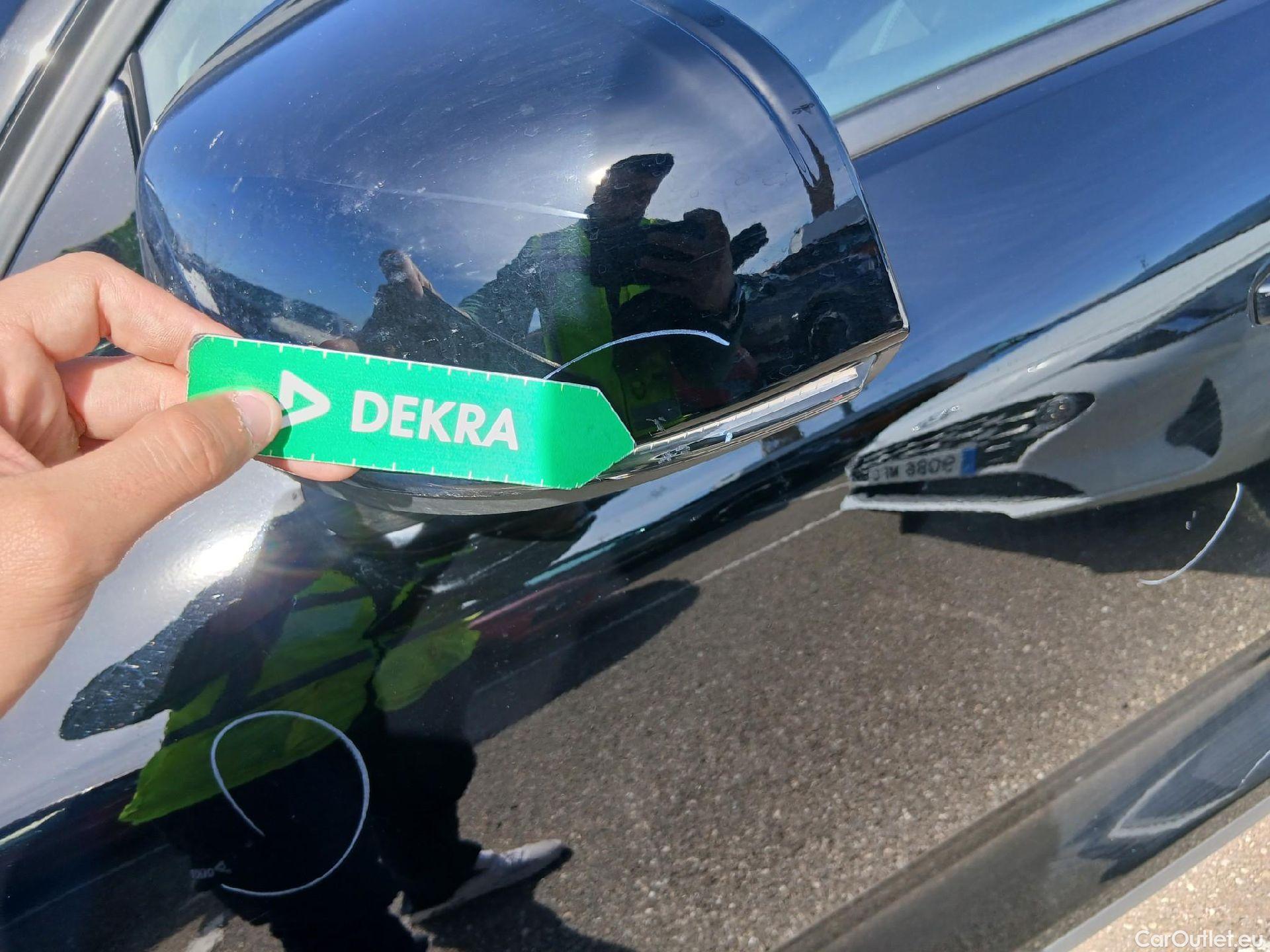  Volvo  XC 40 VOLVO XC40 / 2017 / 5P / todoterreno 2.0 B3 G Momentum Pro Auto #10