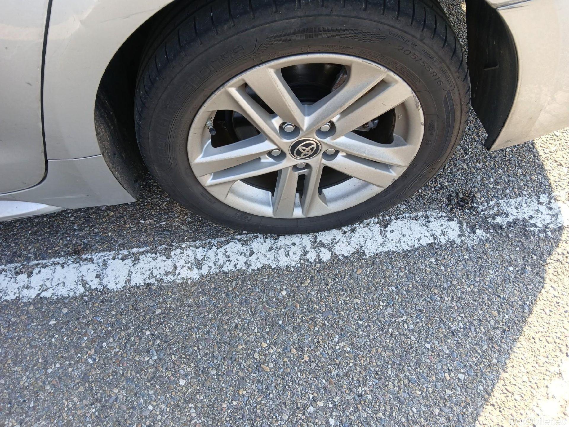  Toyota  Corolla TOYOTA  / 2019 / 5P / familiar 1.8 125H ACTIVE TECH E-CVT TOU SPORT #3